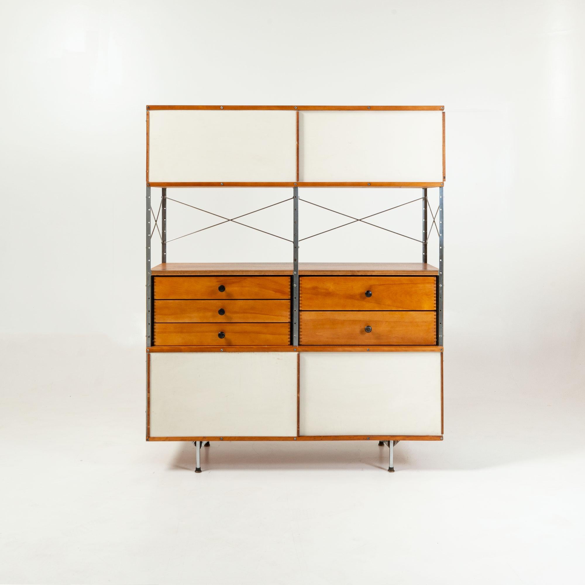 The Eames Storage Unit (ESU) is a lightweight system of freestanding modular cabinets that was initially promoted as an economical solution to the changing storage needs of American families after World War II. Although modular furniture was not new