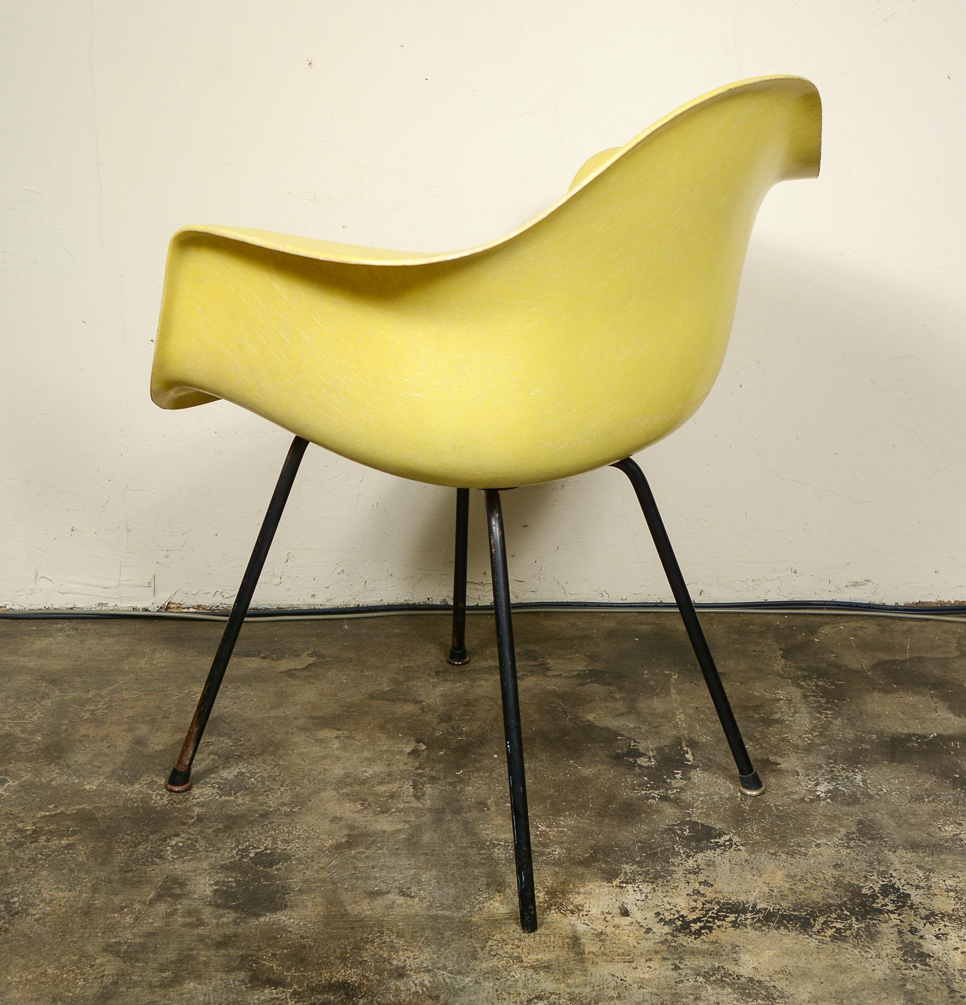 Mid-Century Modern Second Generation Zenith Armchair by Charles and Ray Eames