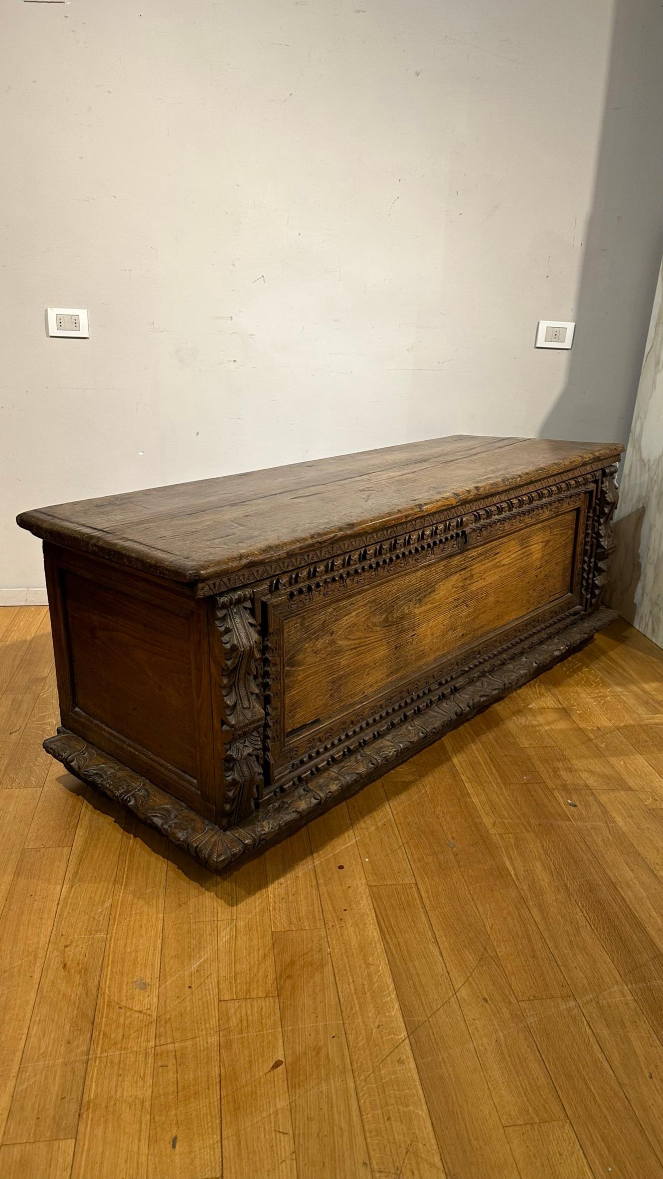 Wood SECOND HALF OF THE 16th CENTURY CHESTNUT CHEST  For Sale