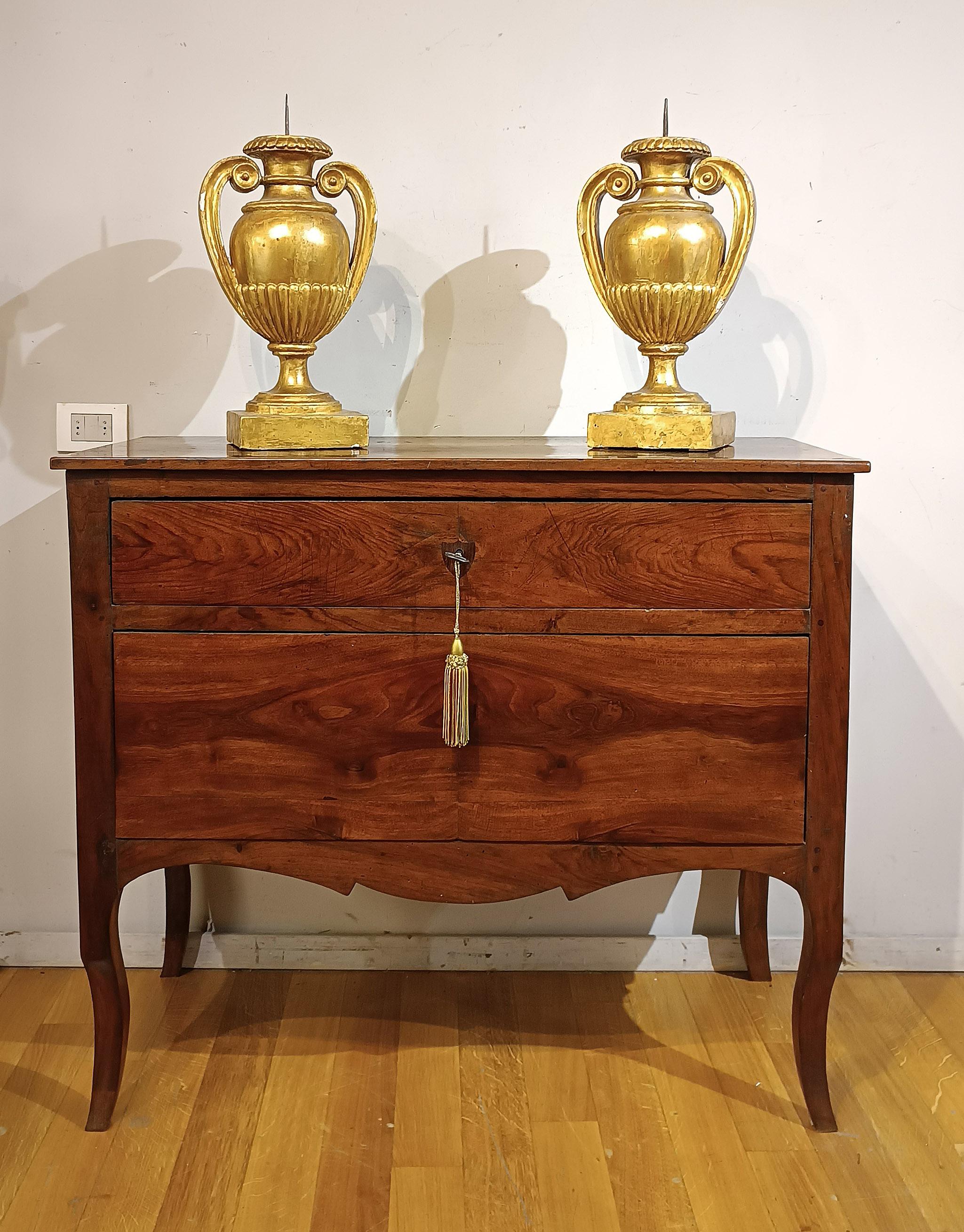 SECOND HALF OF THE 18th CENTURY CHERRY DRAWER LOUIS XV-XVI in vendita 2