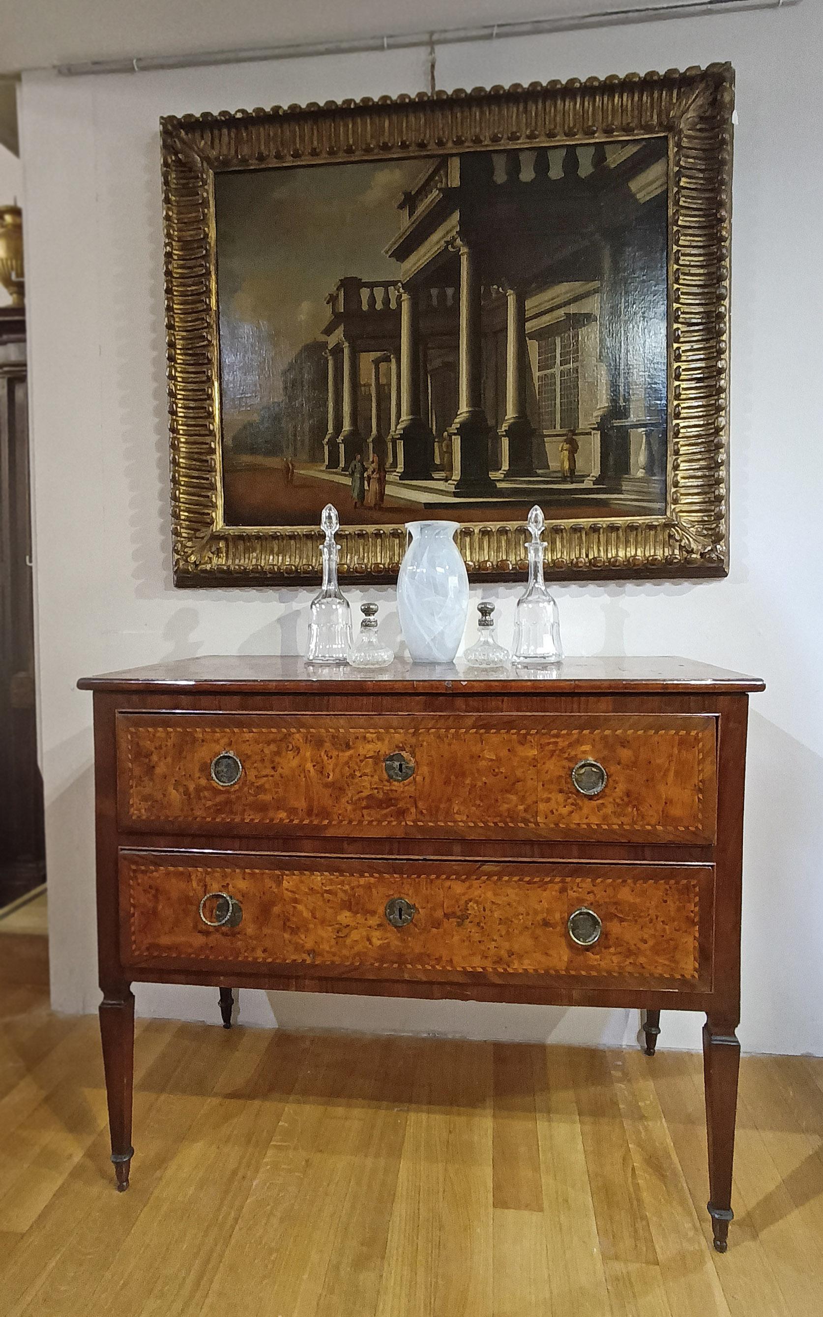 SECOND HALF OF THE 18th CENTURY LOUIS XVI VENEERED CHEST OF DRAWERS For Sale 2