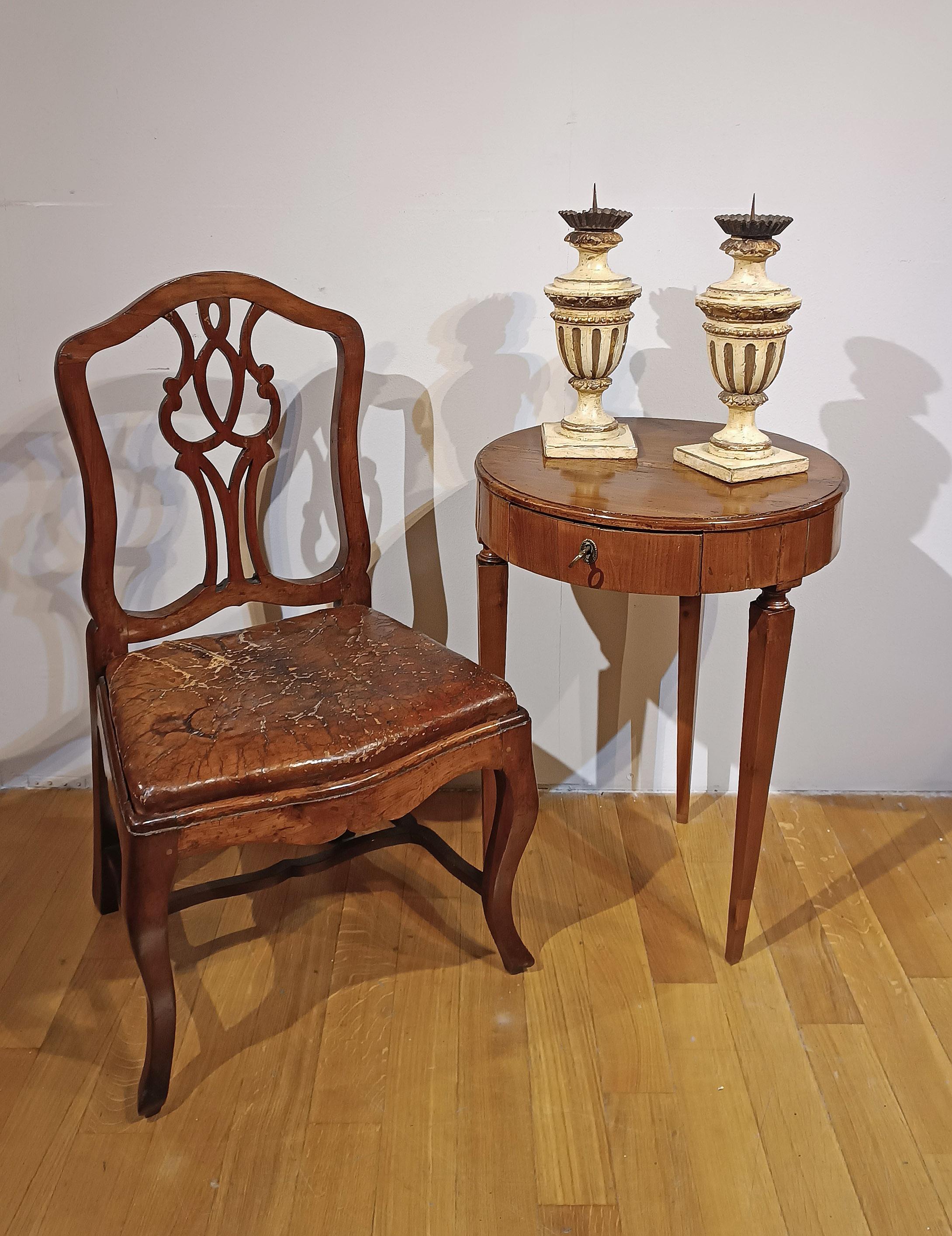 TAVOLO DA CAFFE' IN NOCE DELLA SECONDA METÀ DEL XVIII SECOLO DI LOUIS XVI in vendita 2