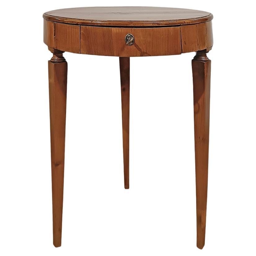 TAVOLO DA CAFFE' IN NOCE DELLA SECONDA METÀ DEL XVIII SECOLO DI LOUIS XVI in vendita