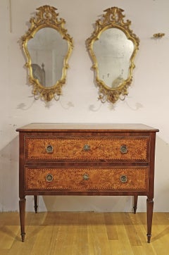 SECOND HALF OF THE 18TH CENTURY LUIGI XVI-STYLE CHEST OF DRAWERS