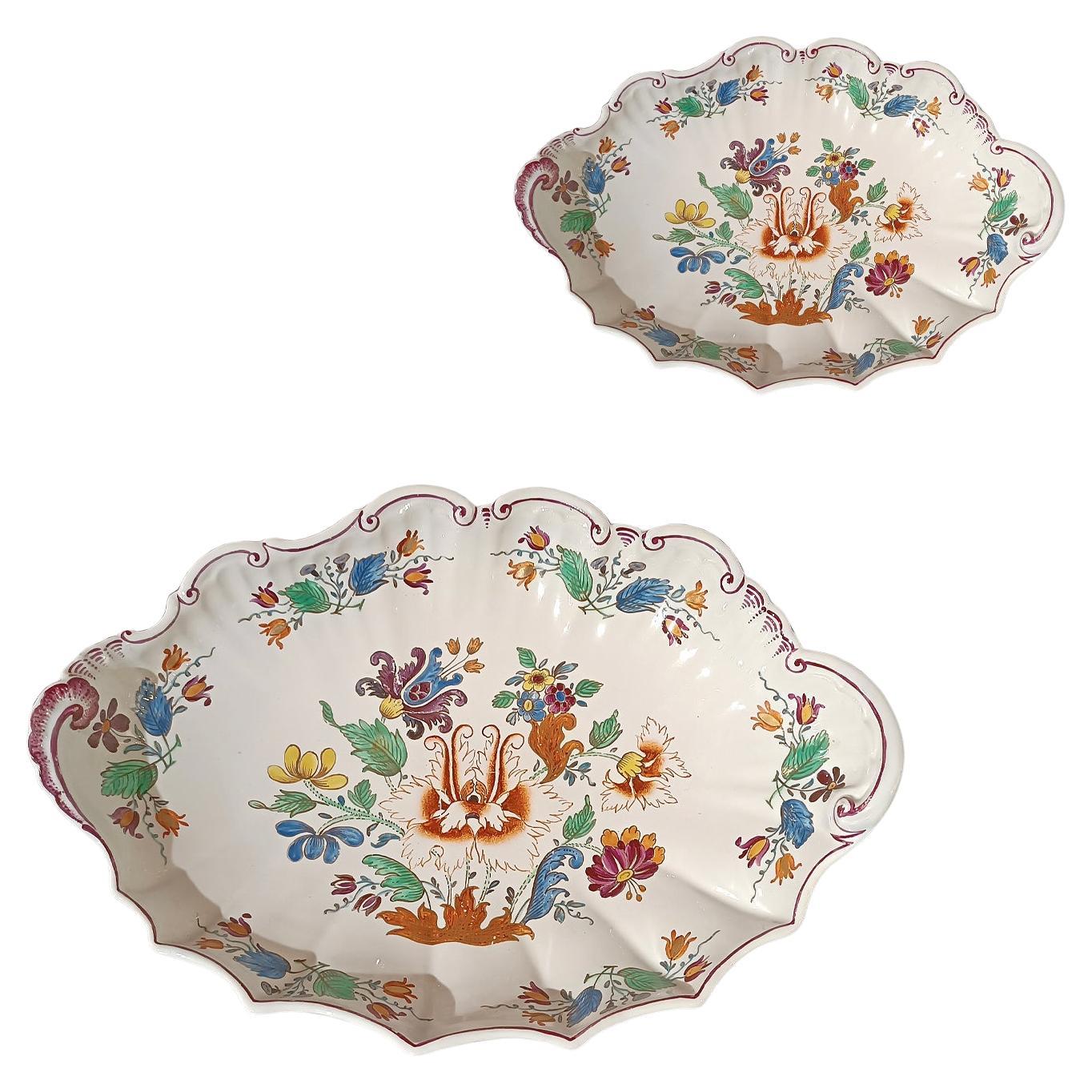 SECOND HALF OF THE 18th CENTURY PAIR OF GINORI PORCELAIN TRAYS