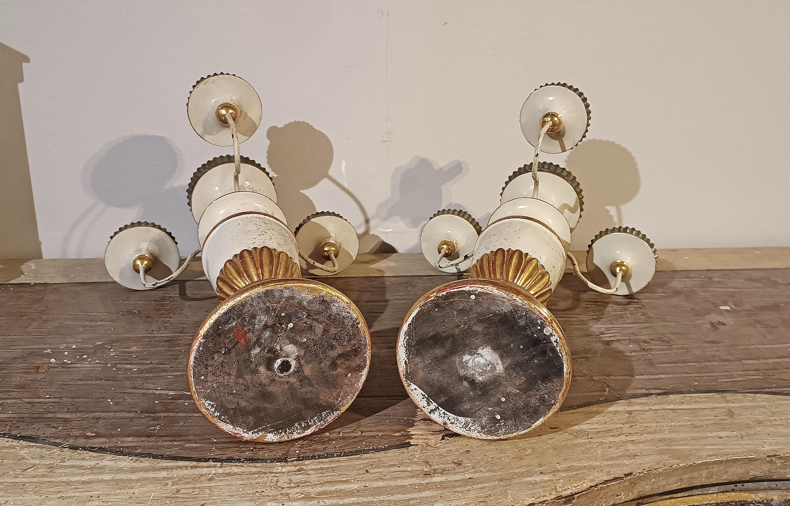 SECOND HALF OF THE 18th CENTURY PAIR OF LOUIS XVI CANDLESTICKS For Sale 1