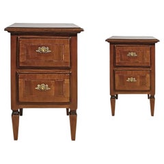 SECOND HALF OF THE 18th CENTURY PAIR OF NEOCLASSICAL NIGHTSTANDS IN WALNUT WITH