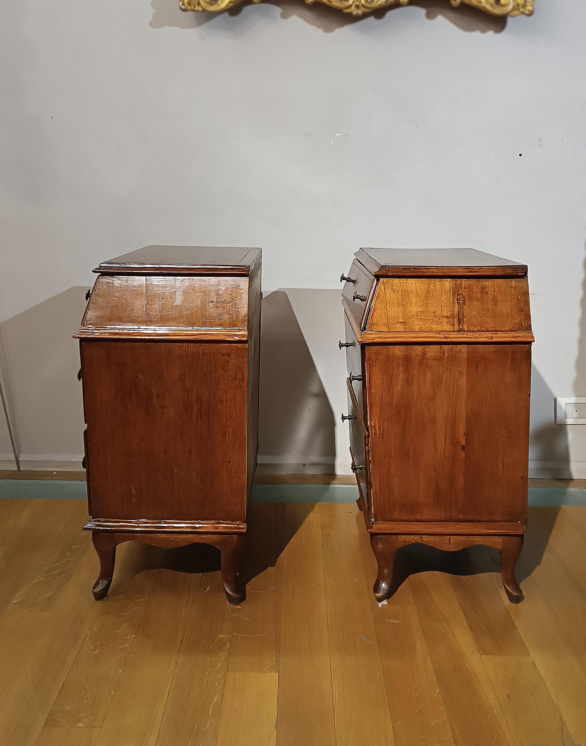 Louis XV SECOND HALF OF THE 18th CENTURY PAIR OF VENETIAN BLONDE WALNUT BEDSIDE TABLES For Sale