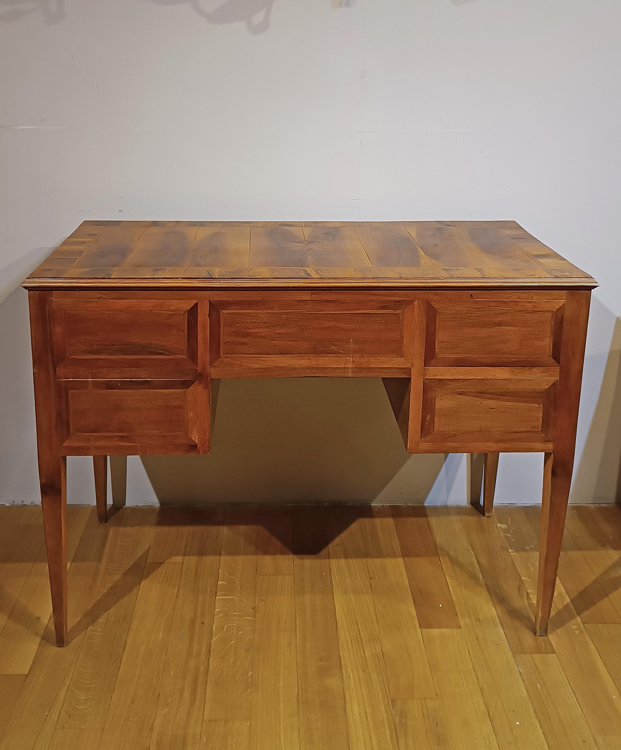Italian SECOND HALF OF THE 18th CENTURY SMALL NEOCLASSICAL SLAB WRITING DESK For Sale