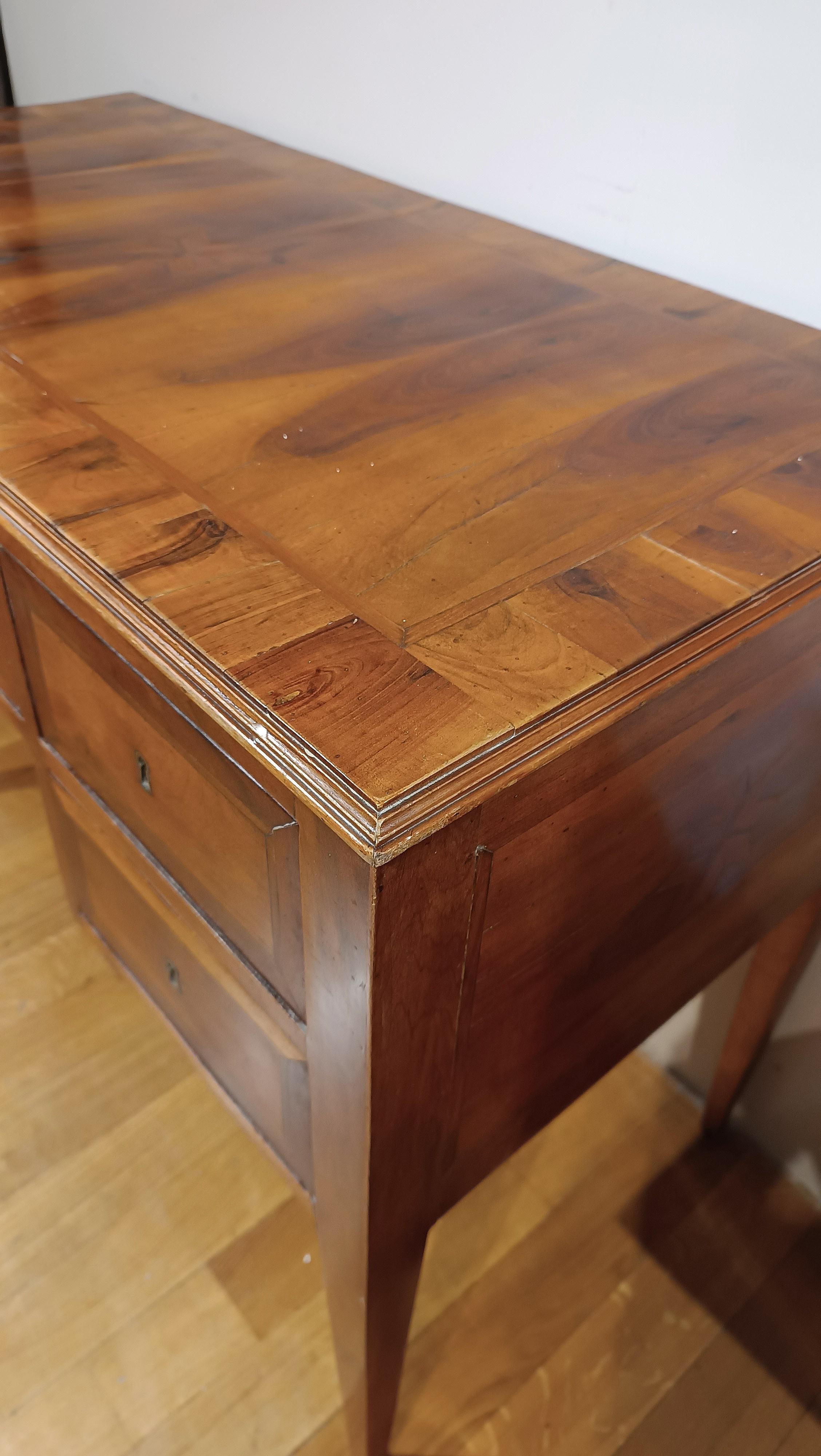 Hand-Carved SECOND HALF OF THE 18th CENTURY SMALL NEOCLASSICAL SLAB WRITING DESK For Sale