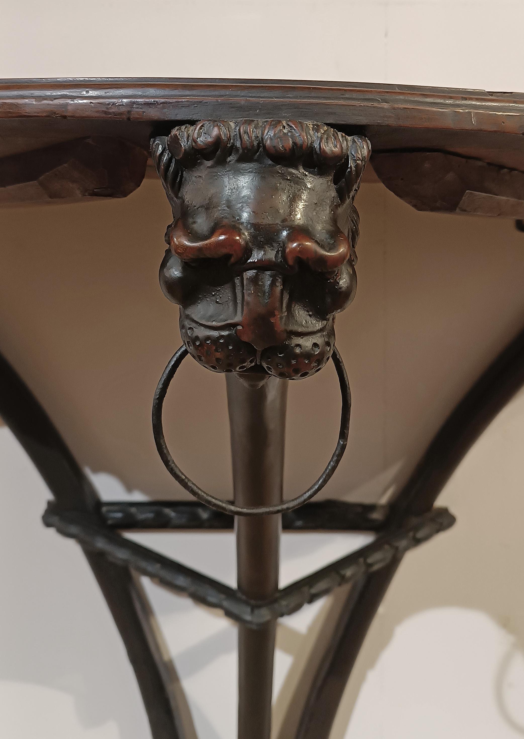 Hand-Carved SECOND HALF OF THE 18th CENTURY SOLID WALNUT CONSOLLE TABLE For Sale