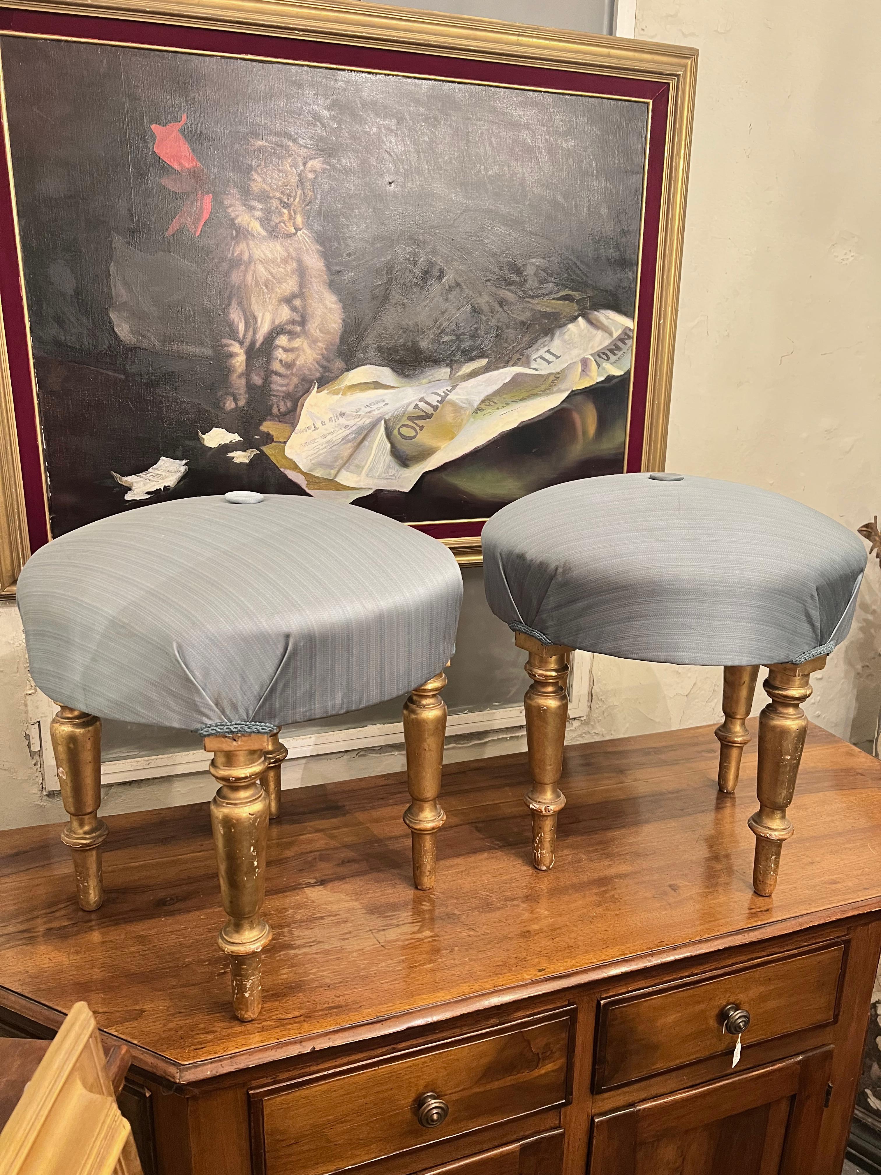 SECOND HALF OF THE 19th CENTURY PAIR OF GOLDEN BENCHES  For Sale 2