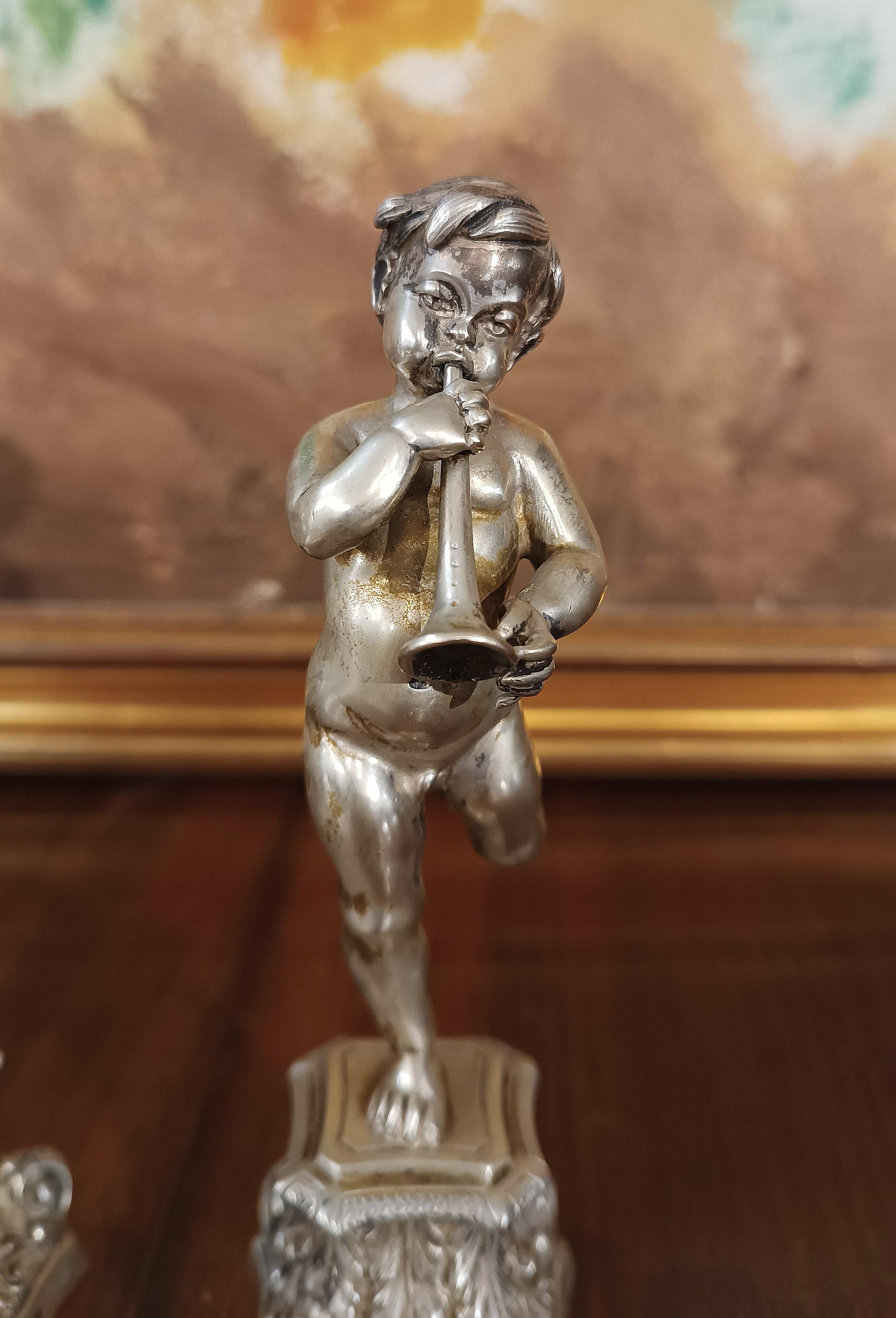 ZWEITE HÄLFTE DES 19. JAHRHUNDERTS PÄRCHEN VON SILBERKUPPEN (Silber) im Angebot