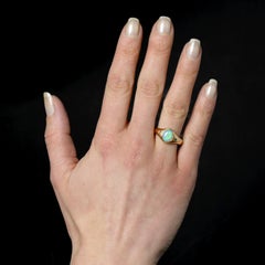 Second Hand Opal 18 Karat Yellow Gold Bangle Ring