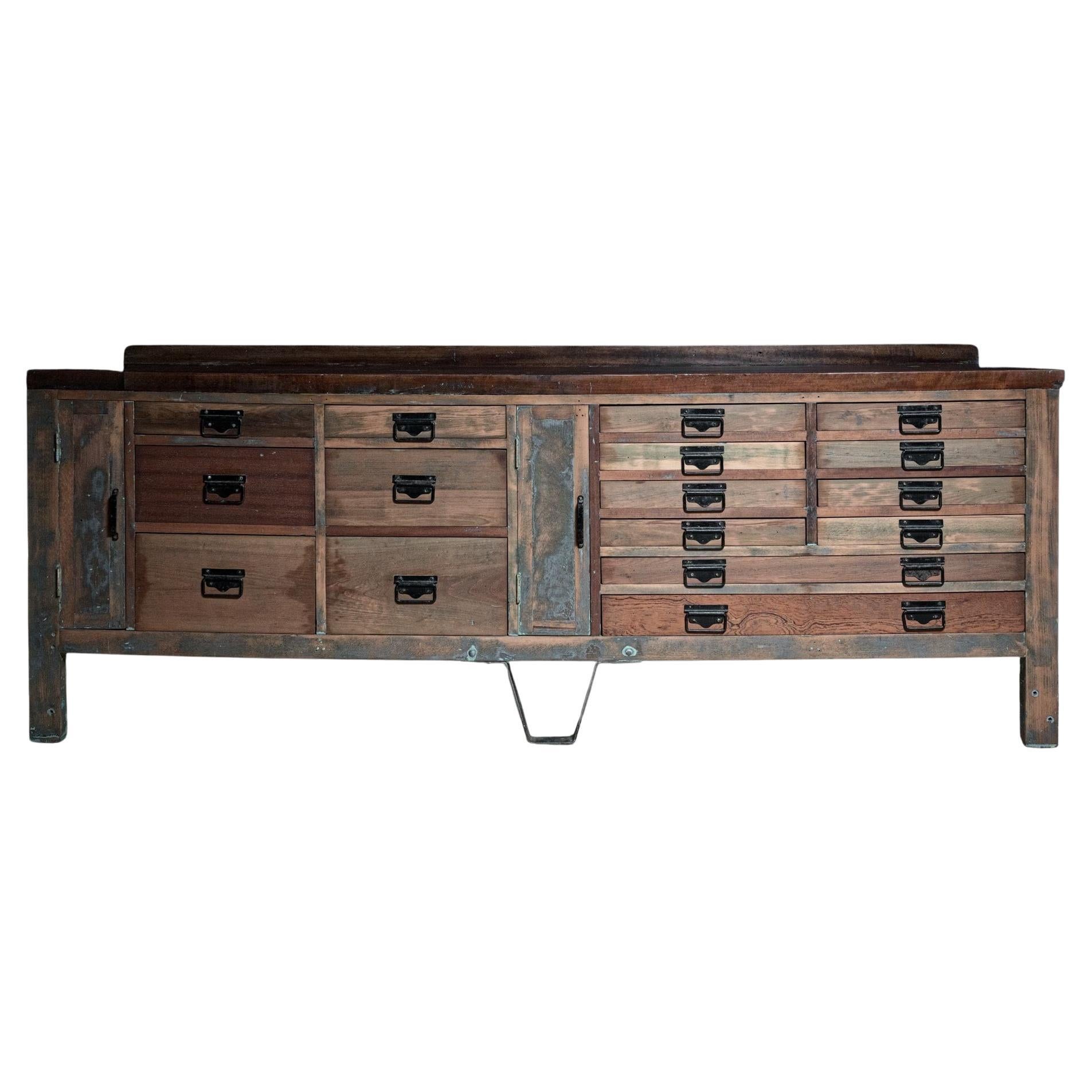Second world war Spitfire 'apprentice piece' engineers bench. For Sale