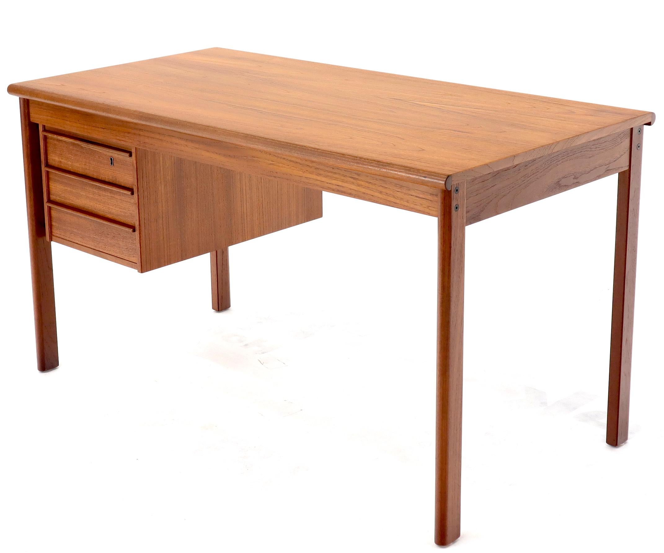 secret desk