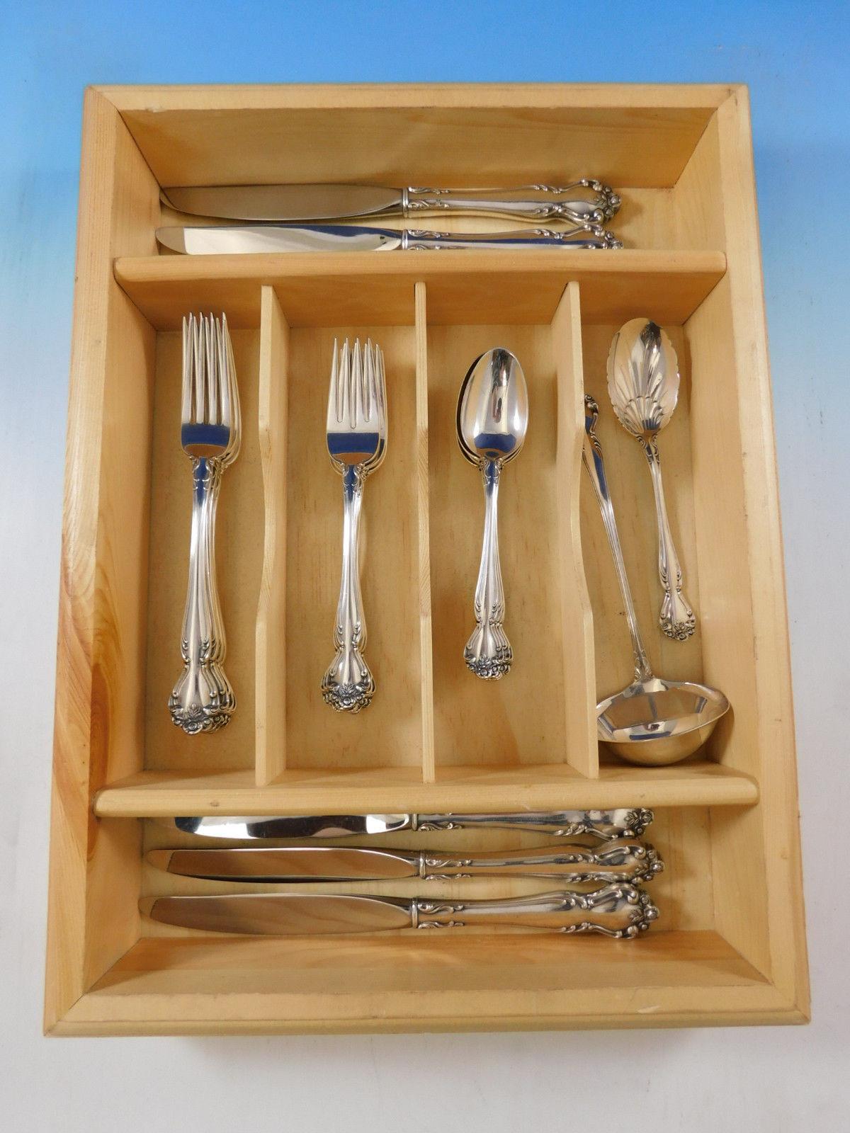 Secret Garden by Gorham sterling silver flatware set of 26 pieces. Great starter set! This set includes:

6 knives, 9 1/4