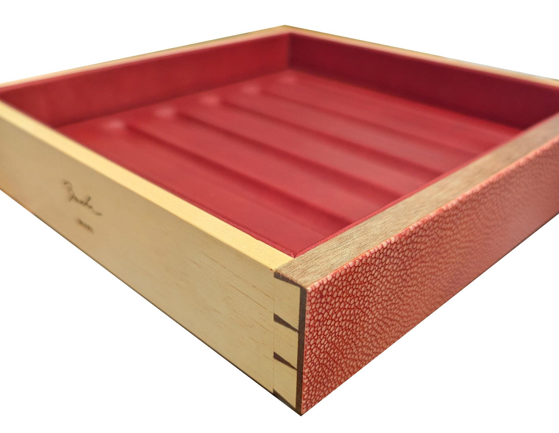 Caja expositora para bolígrafos secretos. Ébano de Macassar y Shagreen. Interior de cuero rojo en Nuevo estado para la venta en Queensland, AU
