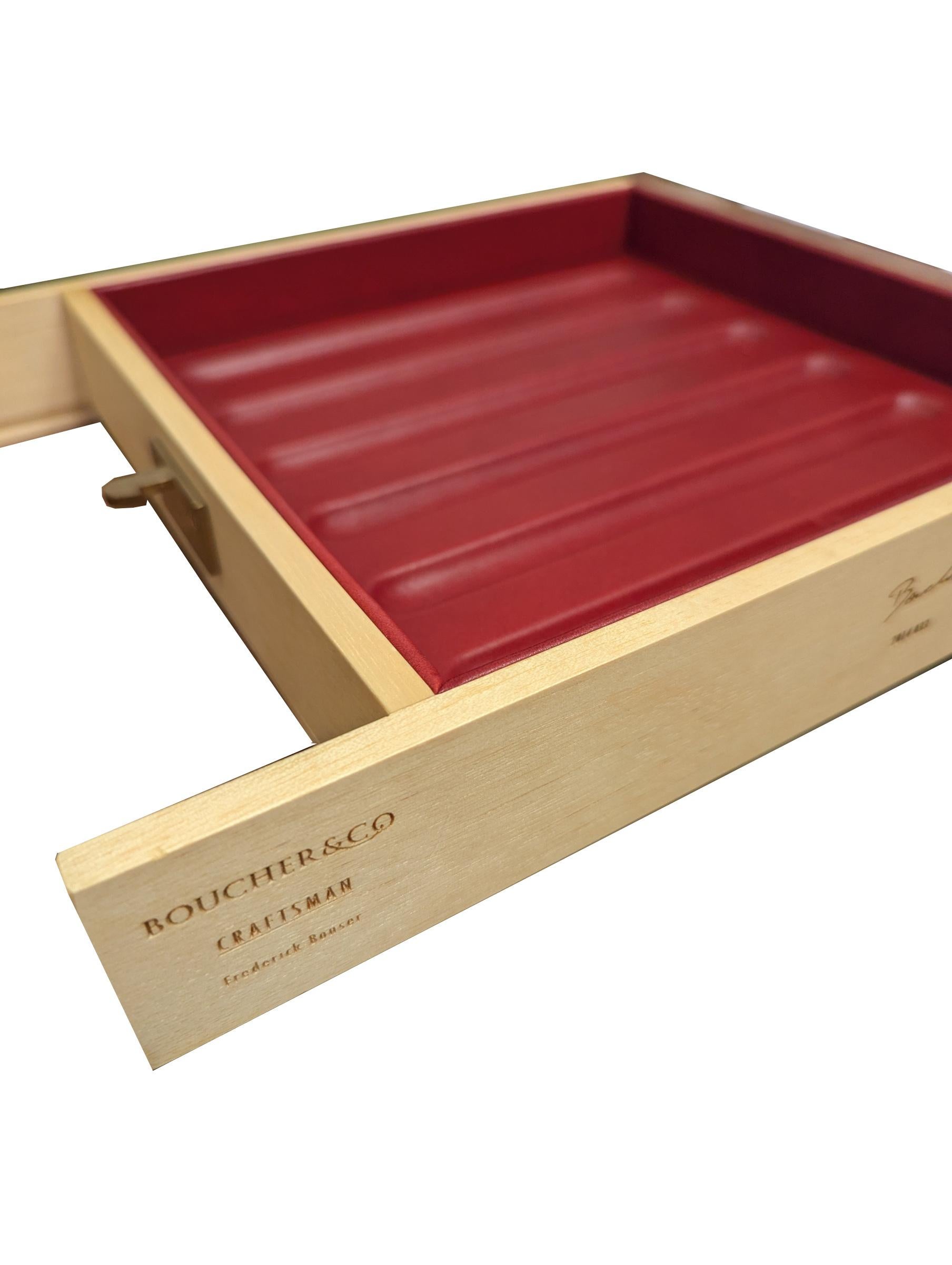 Caja expositora para bolígrafos secretos. Ébano de Macassar y Shagreen. Interior de cuero rojo en venta 1