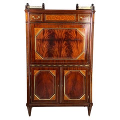 Secrétaire à abattant d'époque French Louis XVI Style Secretary c. Fin du 19ème siècle.