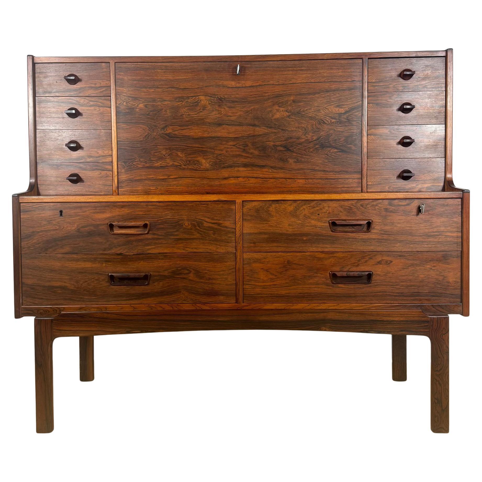 Secrétaire à tiroirs - Arne Wahl Iversen pour Vinde Møbelfabrik (années 1960) en vente