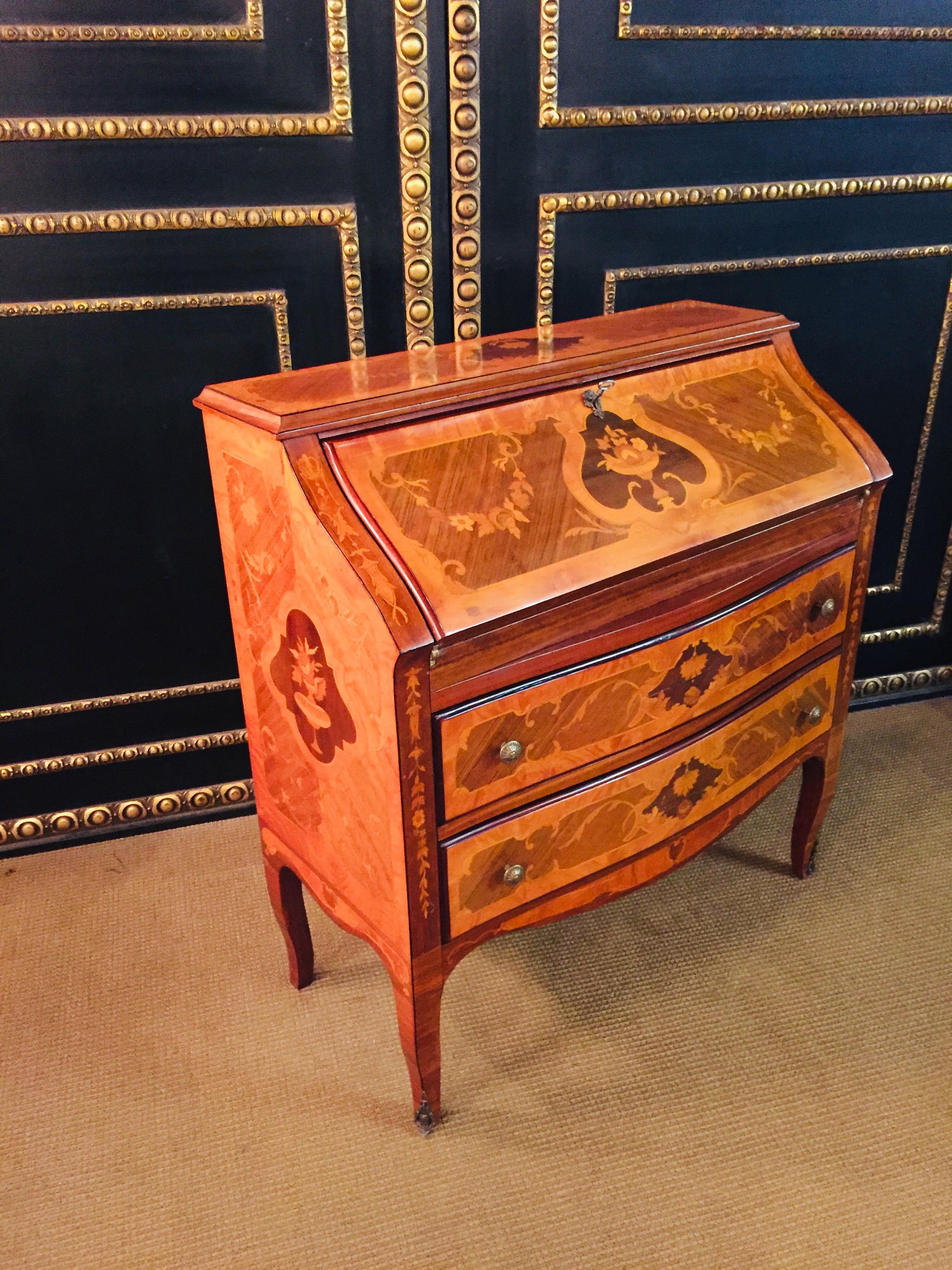 Secretaire in Baroque Stil with Inlays Made in Italy 4
