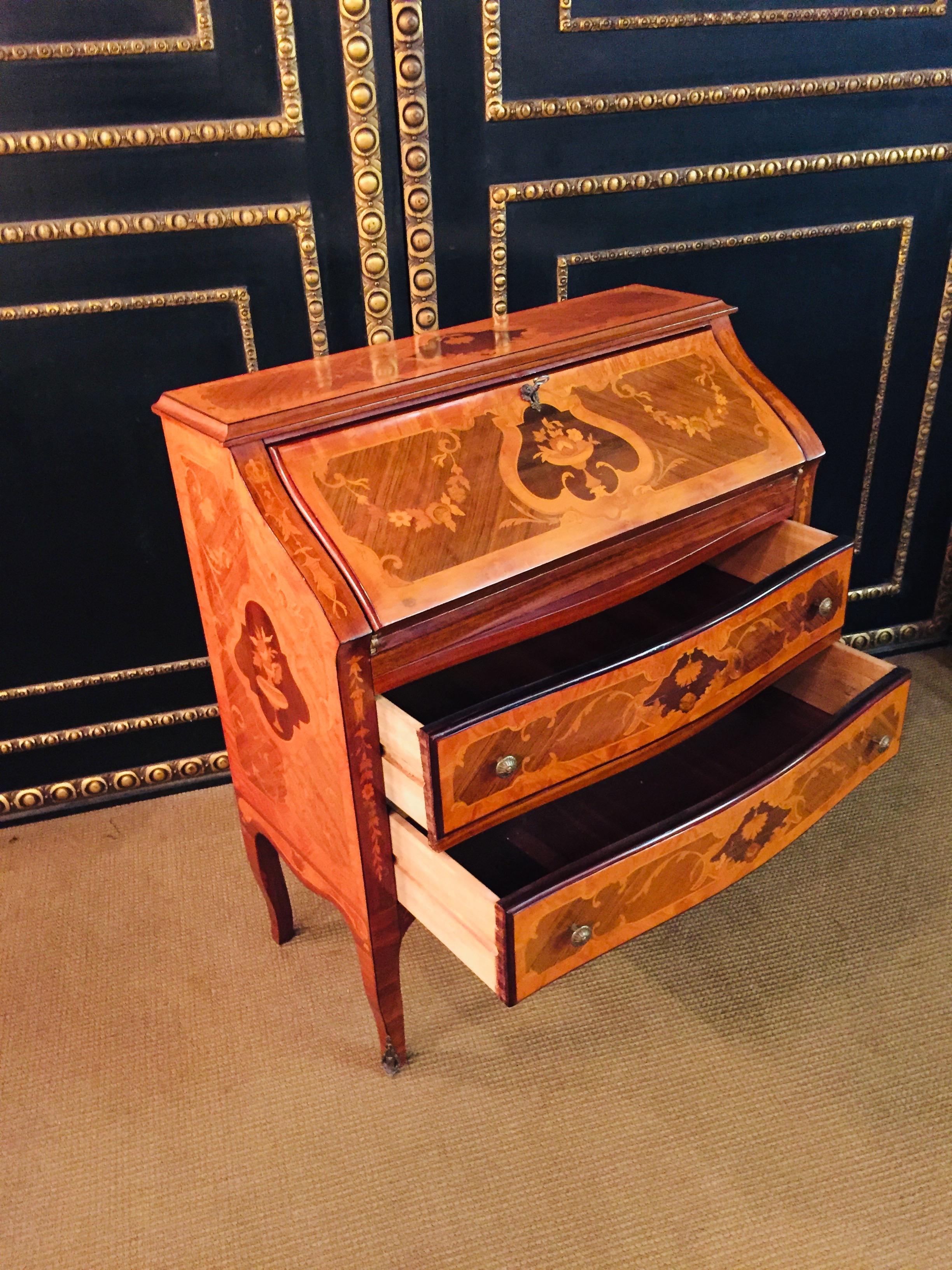 Secretaire in Baroque Stil with Inlays Made in Italy 6