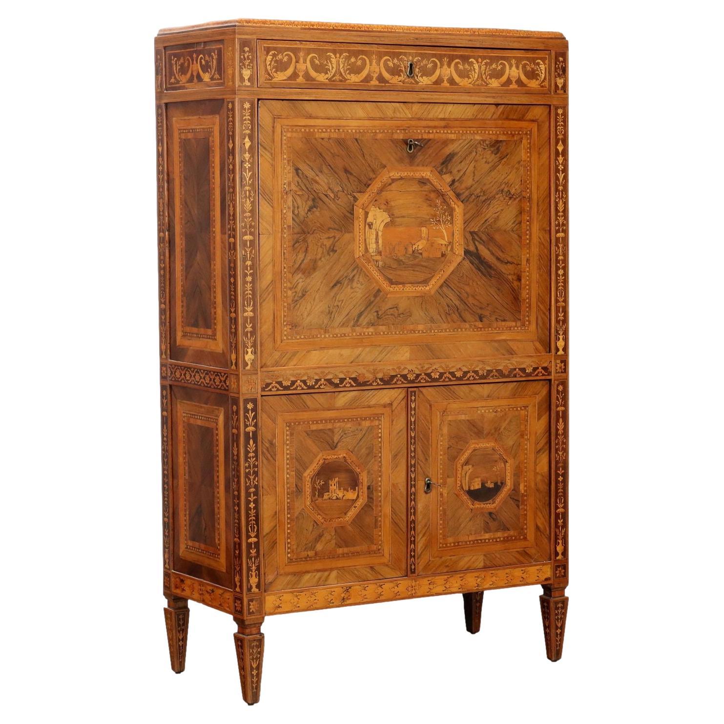 Secretaire lombard en marqueterie Néoclassique 18e siècle
