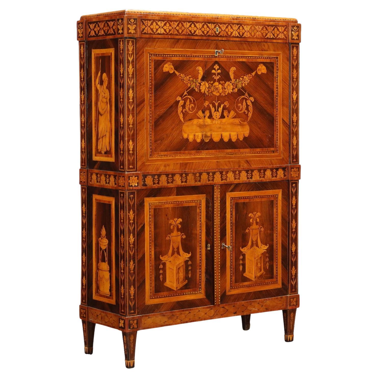 Secrétaire Neoclassical Lombardy Late 18th Century For Sale