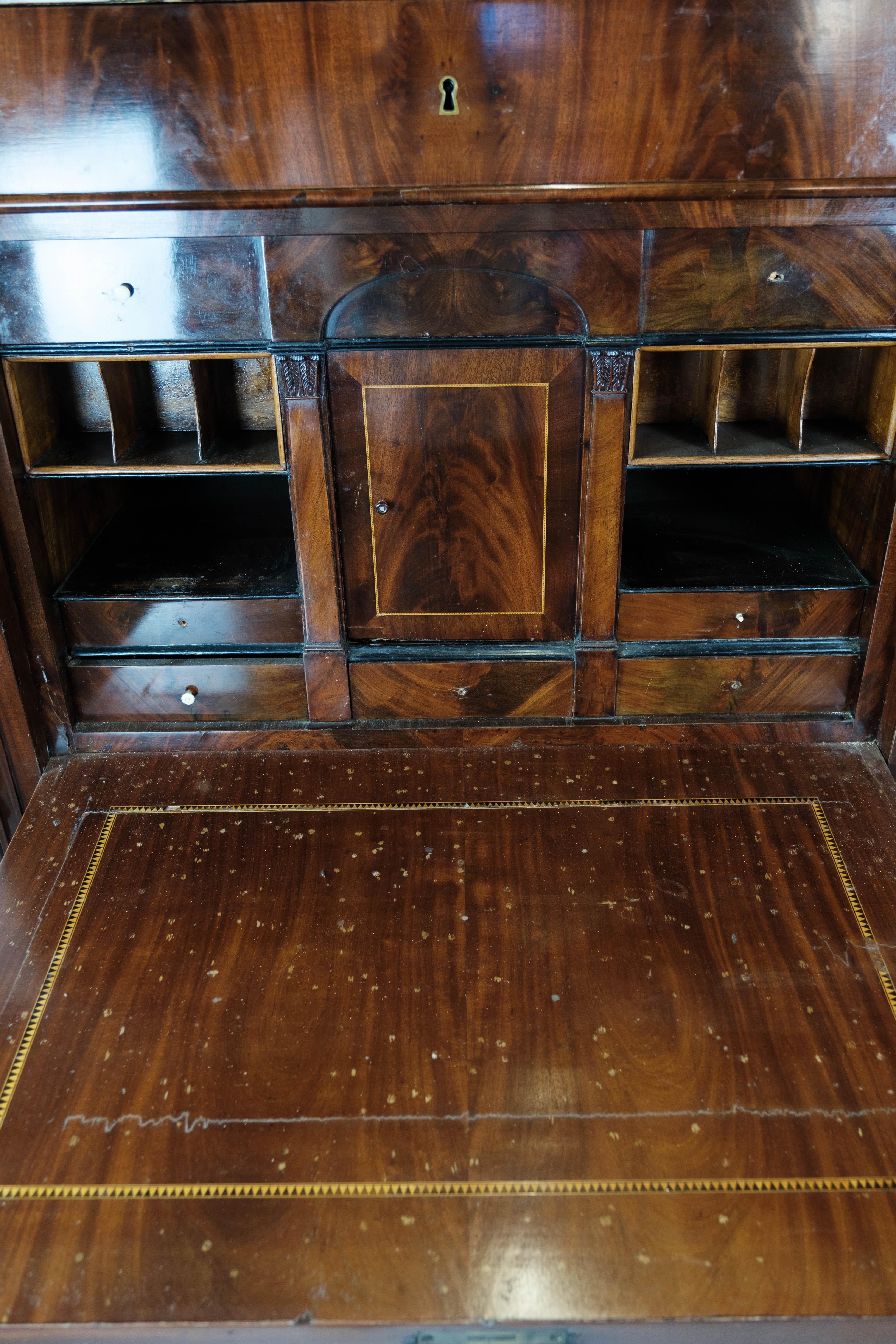 Mid-19th Century Secretary Made In Mahogany WQith Inlaid Wood From 1840s For Sale