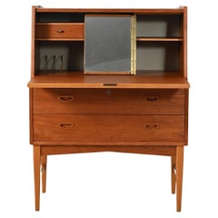 Secretaire scandinavo con specchio nascosto, anni ’60
