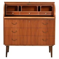 Secrétaire scandinavo in Teakholz mit Tambour-Schloss