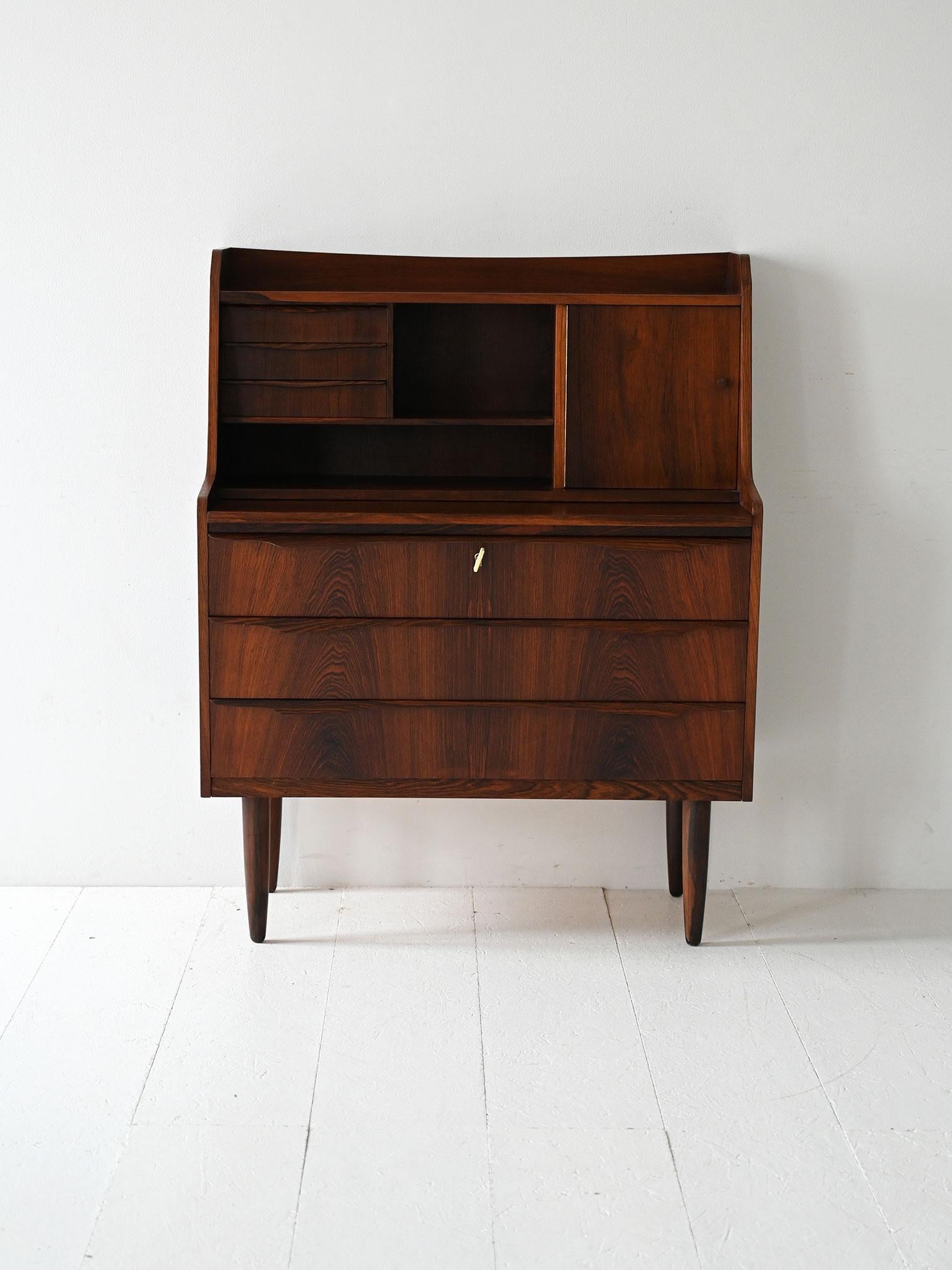 Skandinavischer Palisander-Sekretär aus den 1950er/60er Jahren (Skandinavische Moderne) im Angebot
