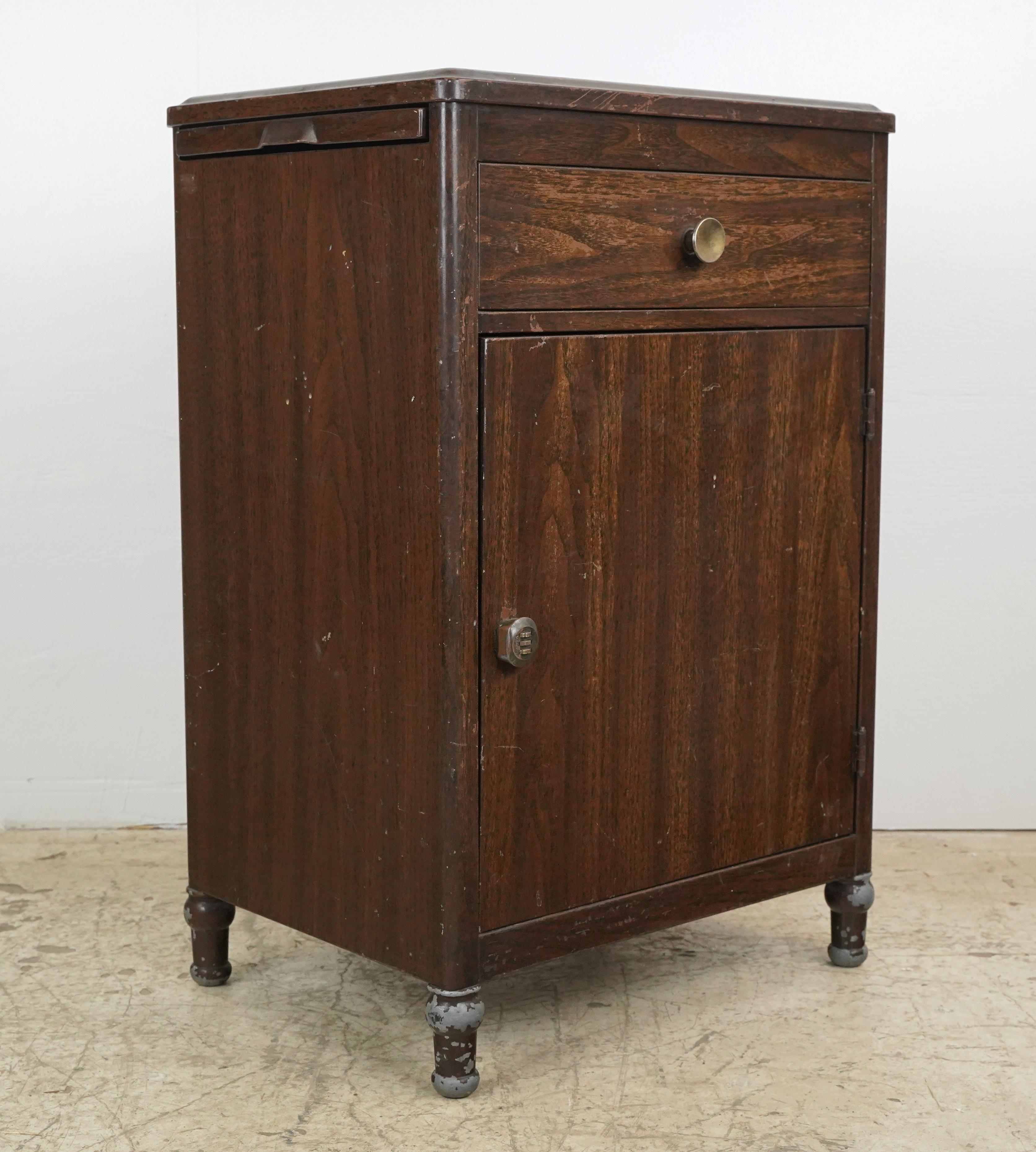 Armario archivador ignífugo de acero Secretaire en venta 4