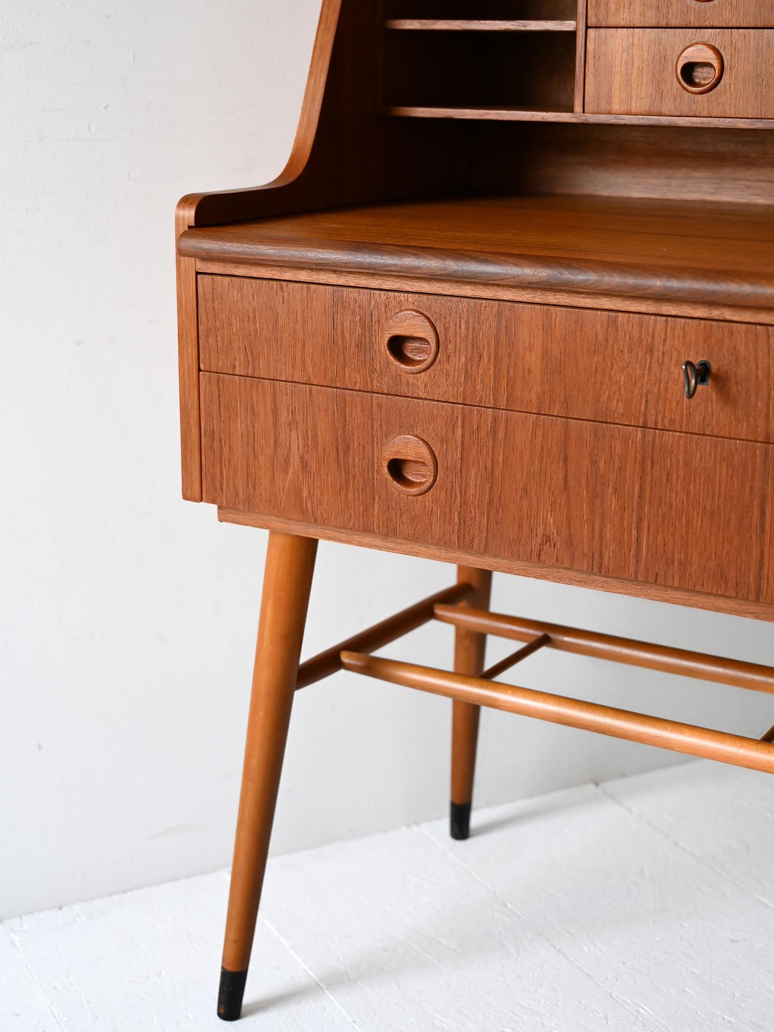 Secrétaire svedese vintage di Bröderna Gustafssons In condizioni buone in vendita a Brescia, IT