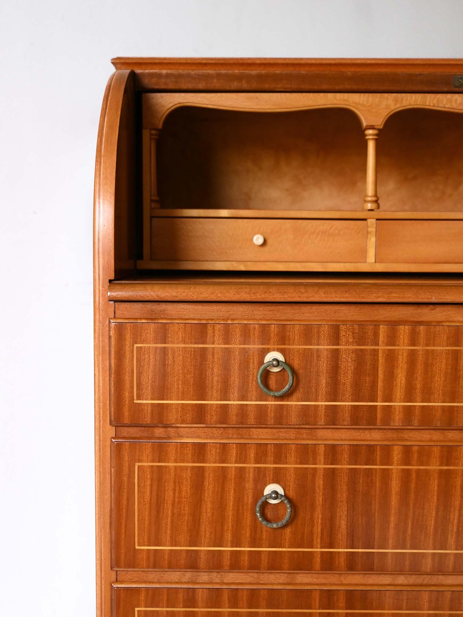 Mid-20th Century Sécretaire vintage in teak con inserti in rovere in vendita