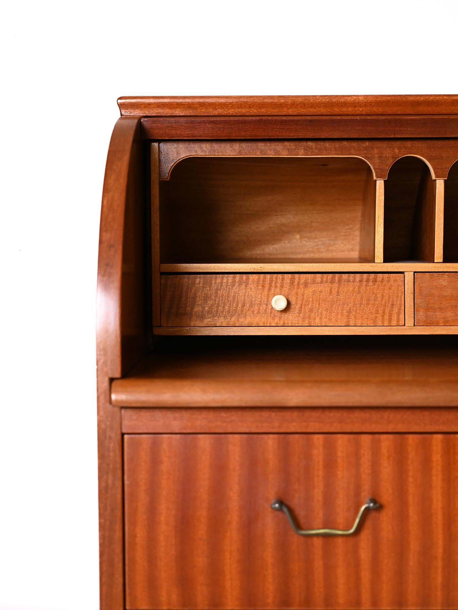 Teak Secrétaire vintage scandinavo in teak intarsiato in vendita