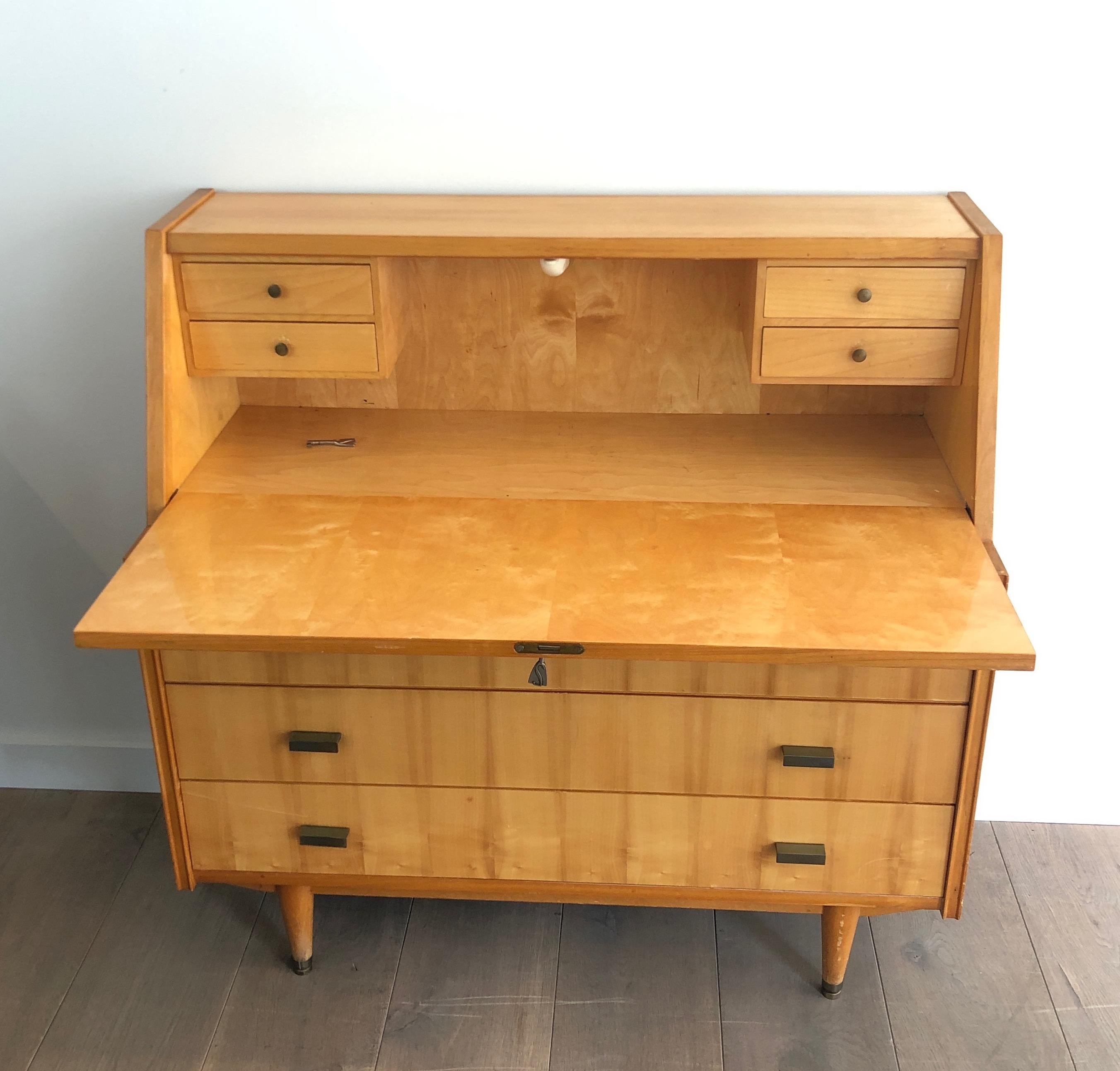 Secretaire with Flap in Sycamore. French work. Circa 1970 In Good Condition For Sale In Marcq-en-Barœul, Hauts-de-France