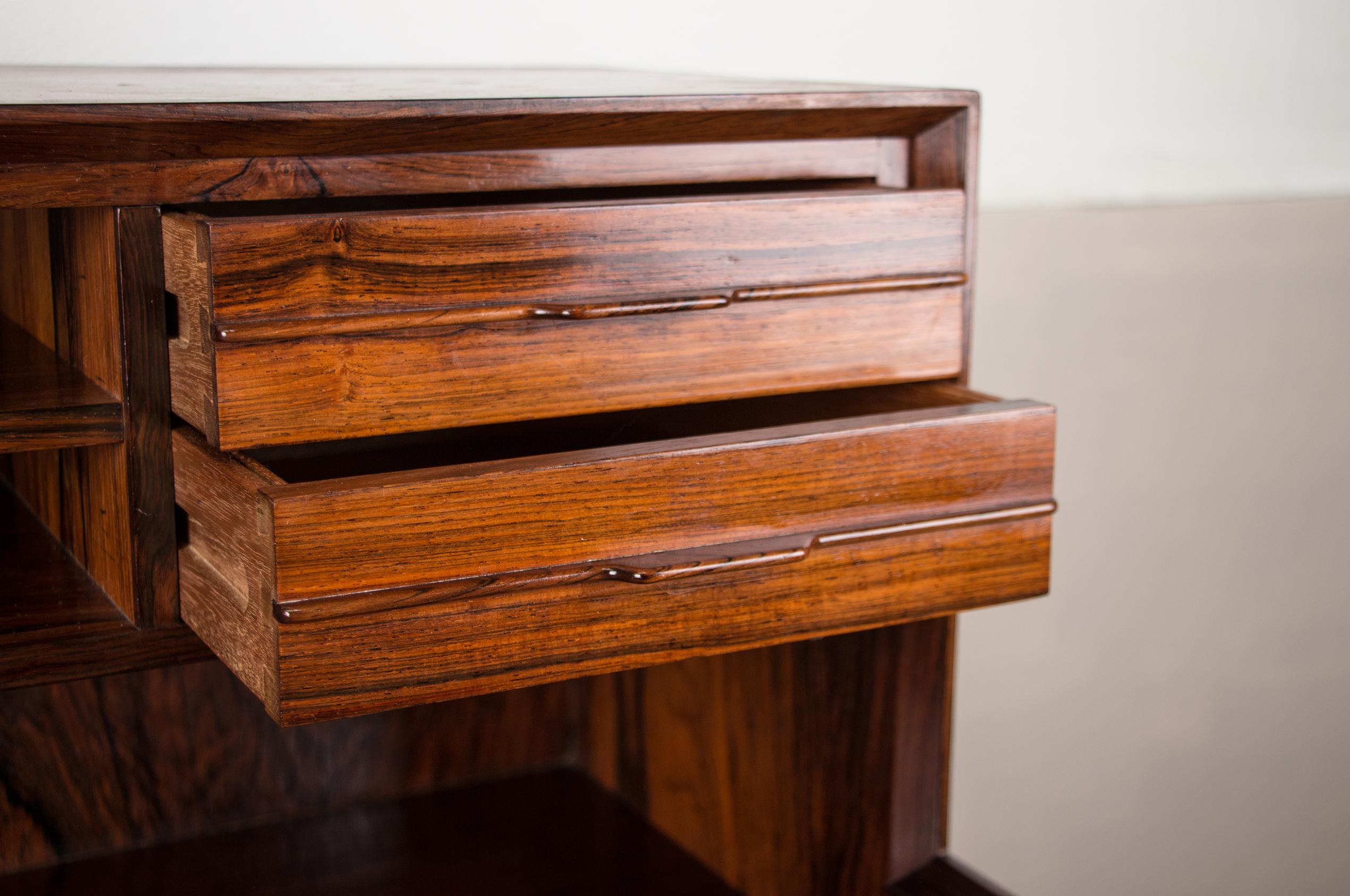 Secretary, Danish Desk in Rio Rosewood by Ejvind. A. Johansson for Ivan Gern In Good Condition In JOINVILLE-LE-PONT, FR
