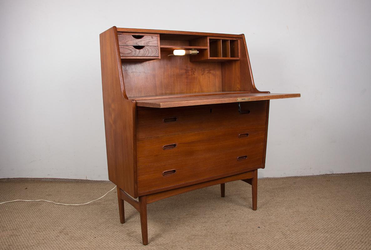 Segreteria, scrivania danese in teak modello 37 di Arne Wahl Iversen per Vinde Mobelfabrik in vendita 12