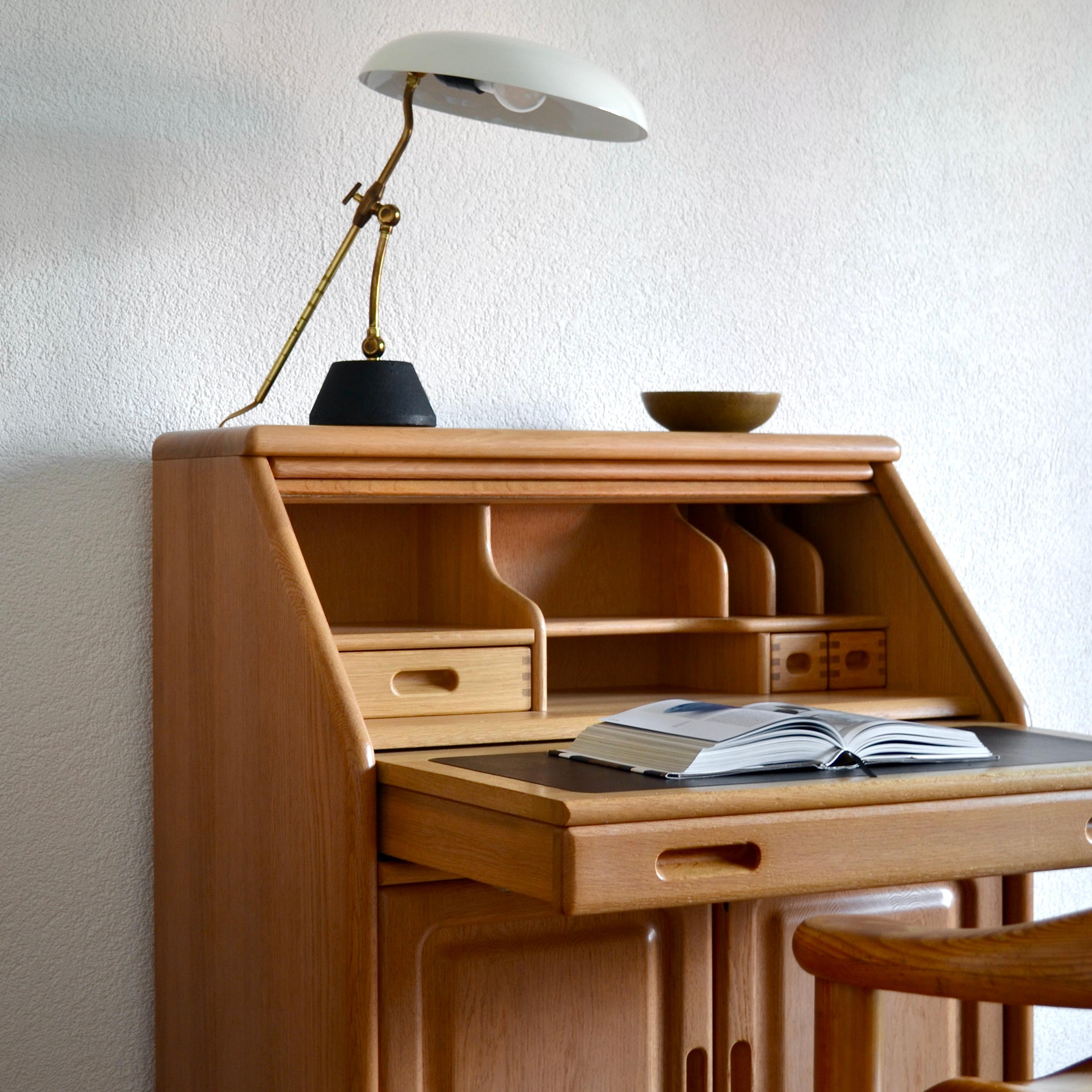 Secretary desk 1152M in solid oak, Dyrlund, Denmark, 1990's For Sale 3