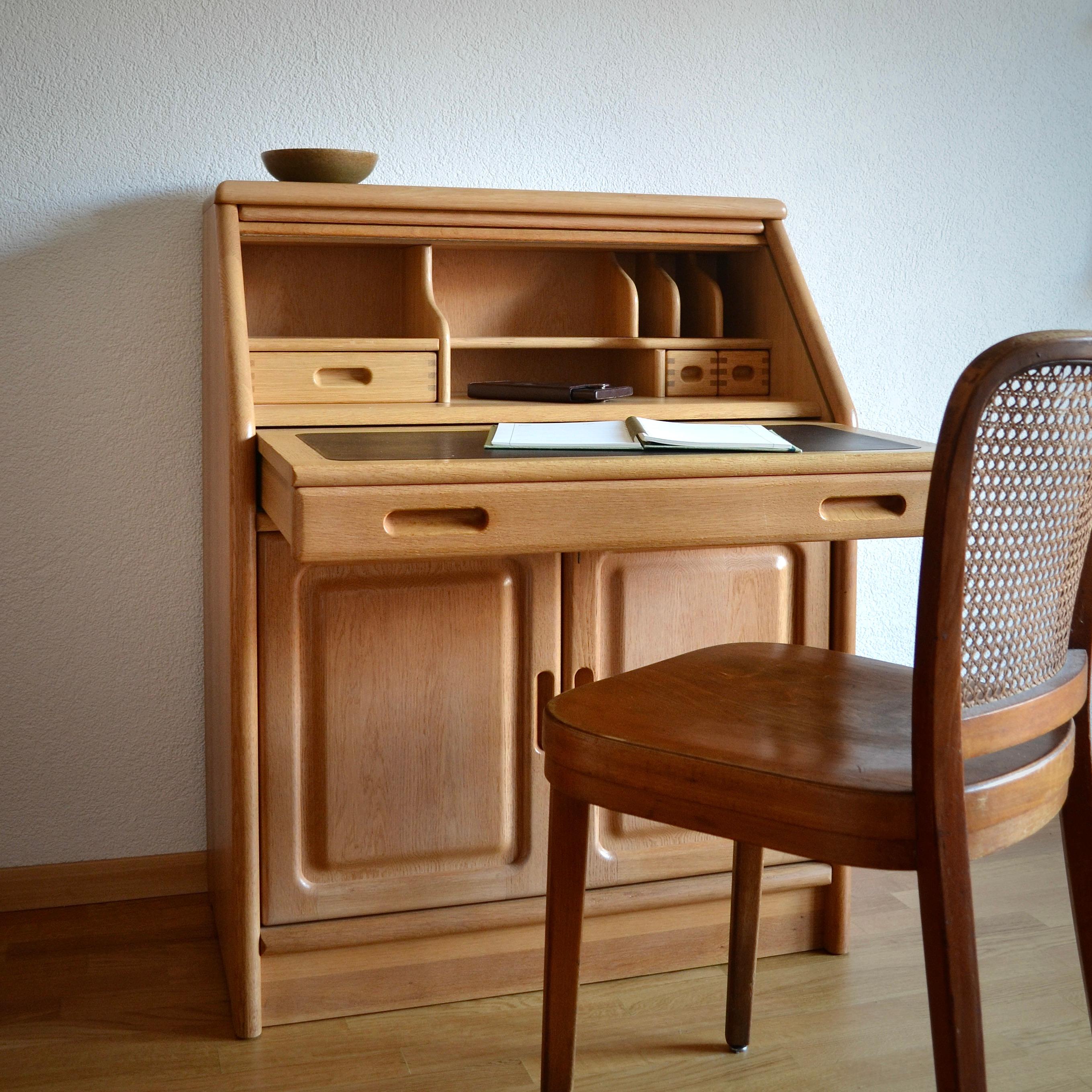 Secretary desk 1152M in solid oak, Dyrlund, Denmark, 1990's 1