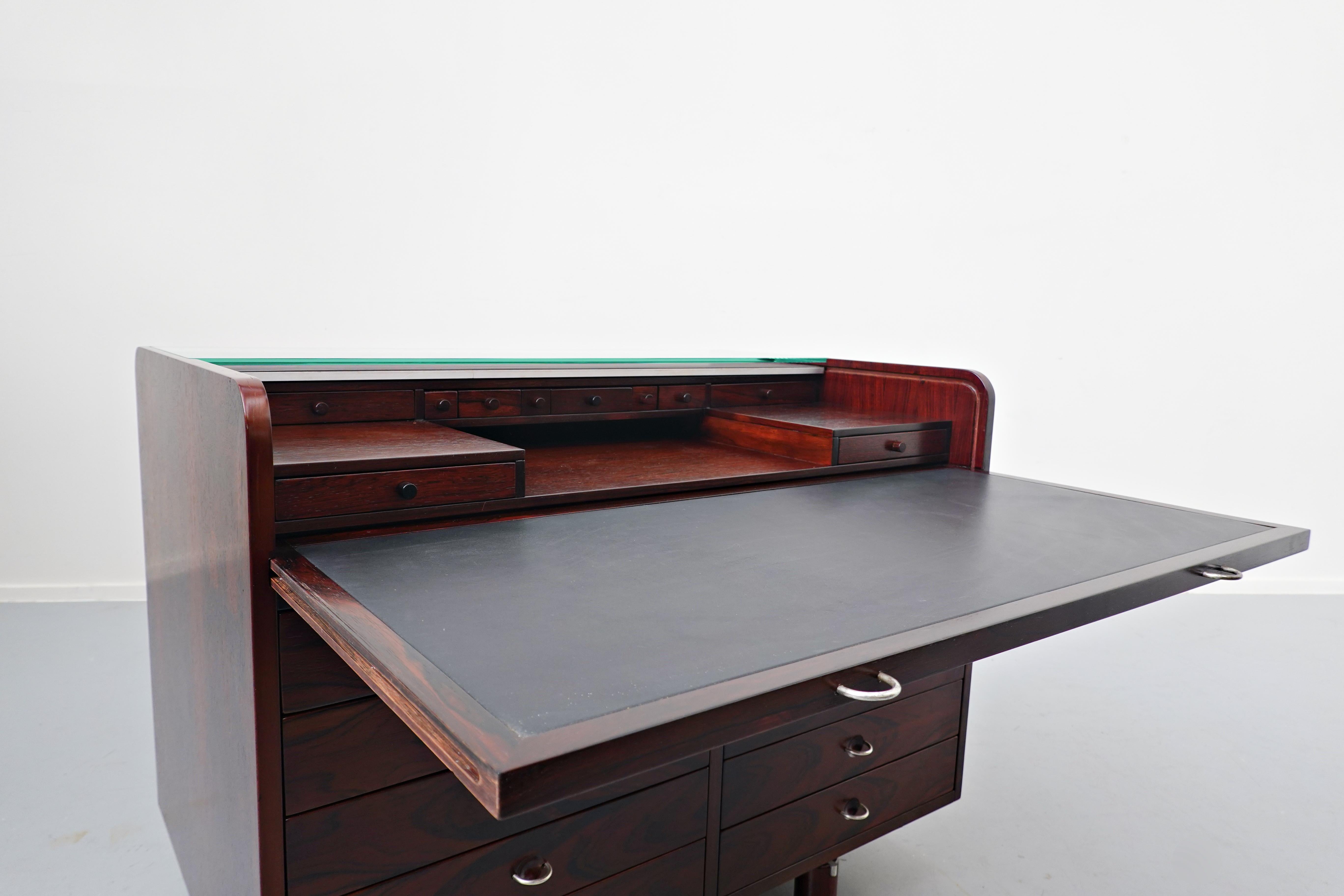 Mid-20th Century Mid-Century Modern Secretary Desk by Gianfranco Frattini for Bernini, 1960s