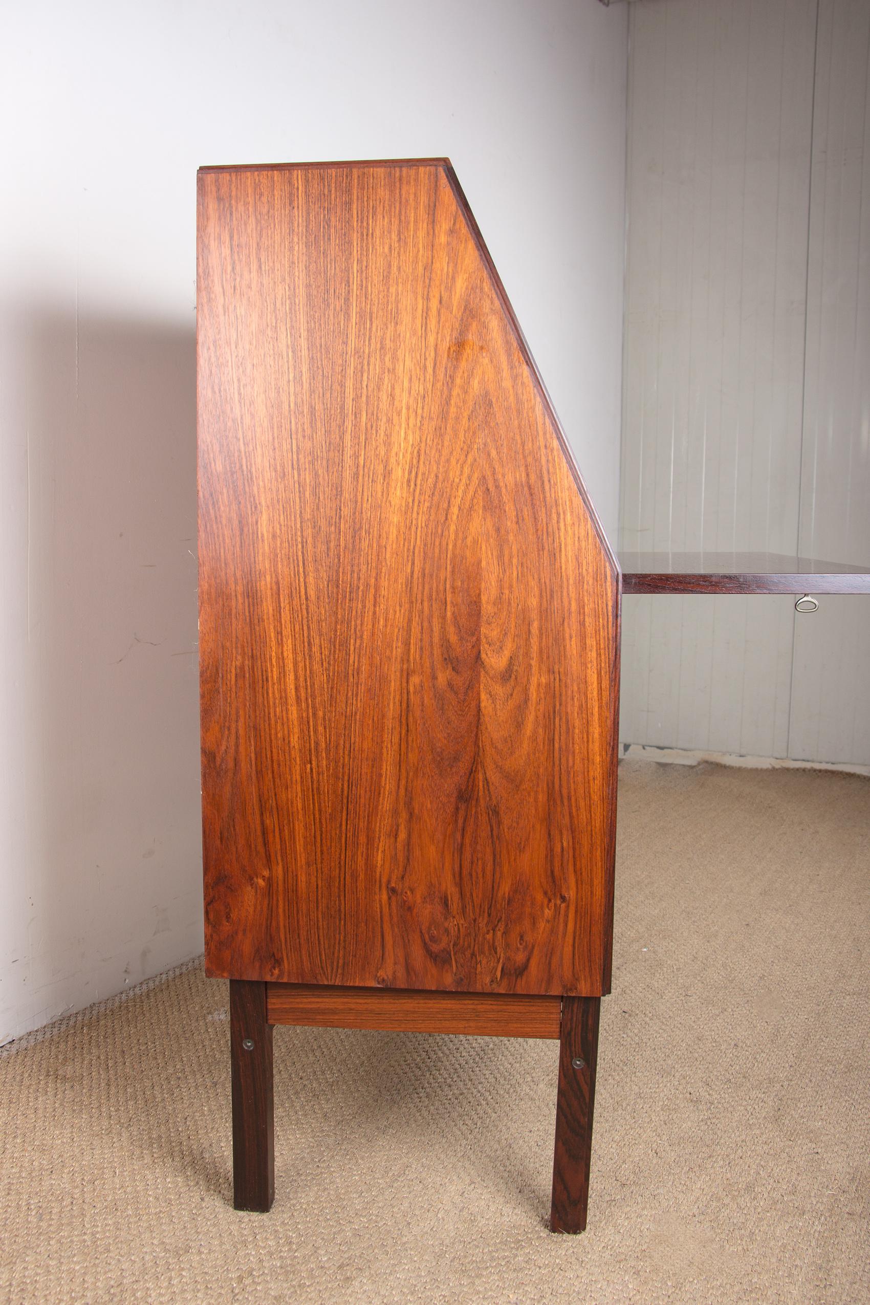 Secretary, desk, Danish in Rio rosewood by Dyrlund 1960. For Sale 10