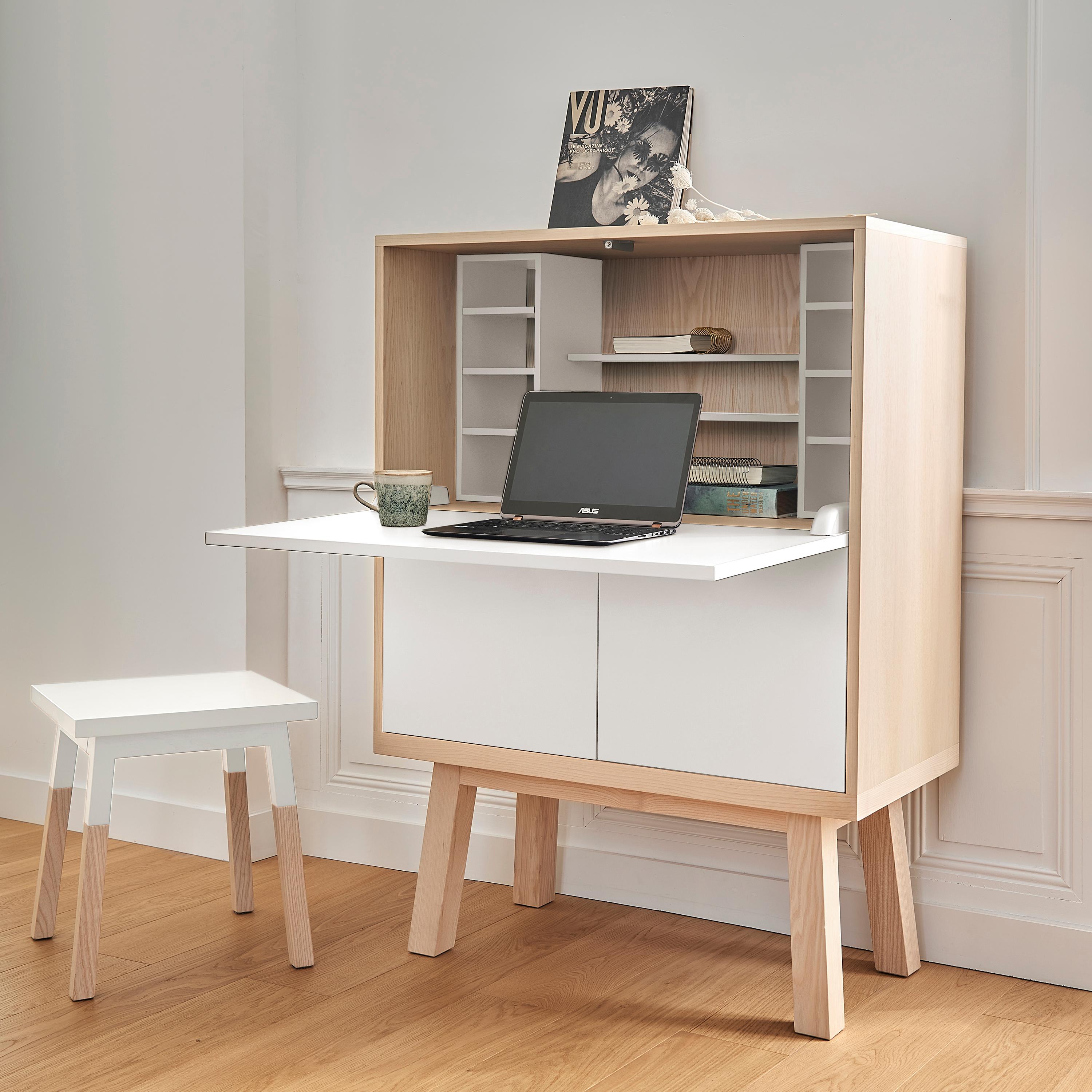This Secretary desk in solid and veneer ash wood is designed by famous parisian Designer Eric Gizard 

The Kube itself (without the feet height) is Width 90 cm / 35.4'' x Height 90 cm / 35.4'' x Depth 46 cm / 18;11''

Measures: Height of the