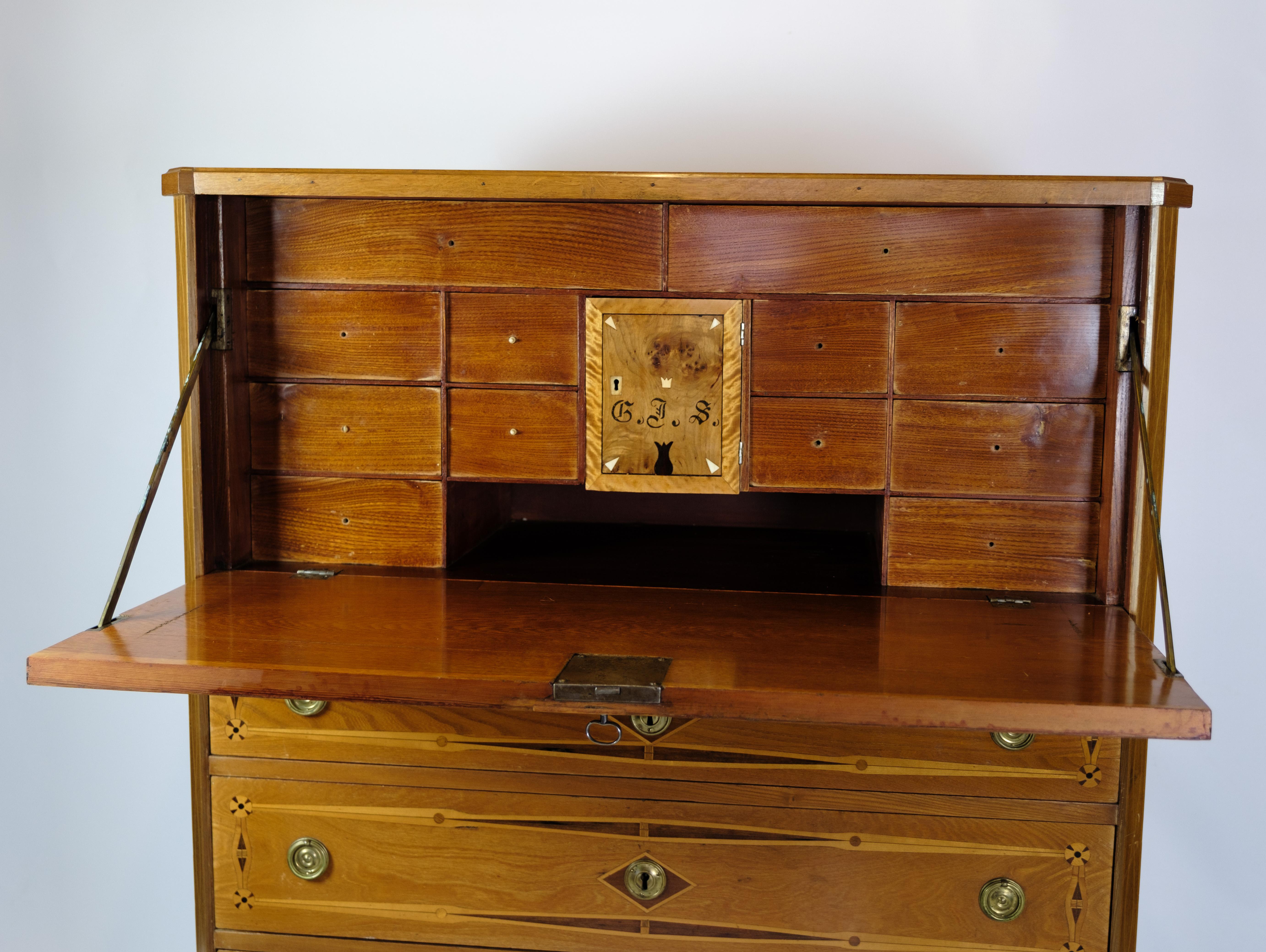Secretary in Mahogany With Inlaid wood and Brass Handles from the 1790s For Sale 4