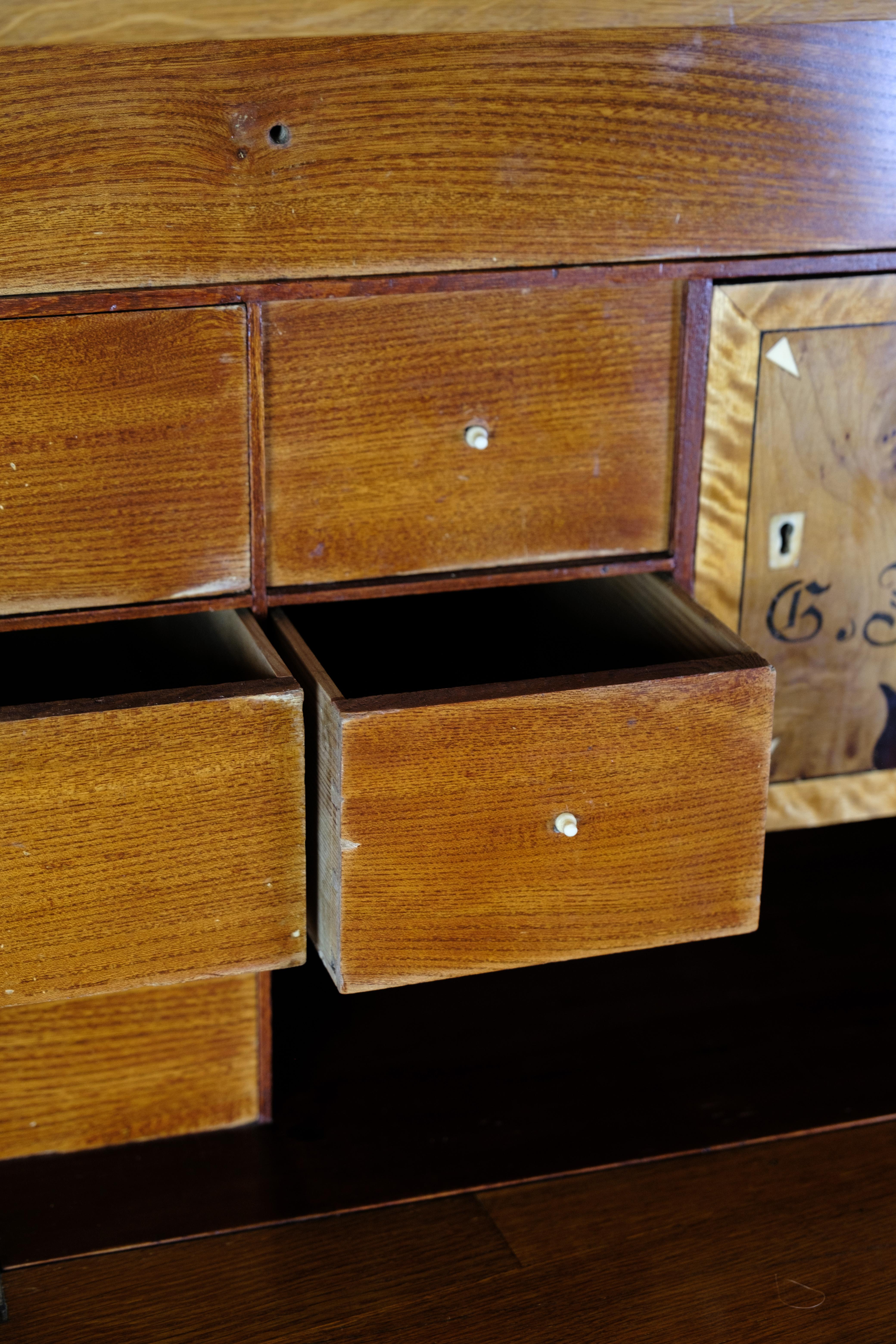 Secretary in Mahogany With Inlaid wood and Brass Handles from the 1790s For Sale 8
