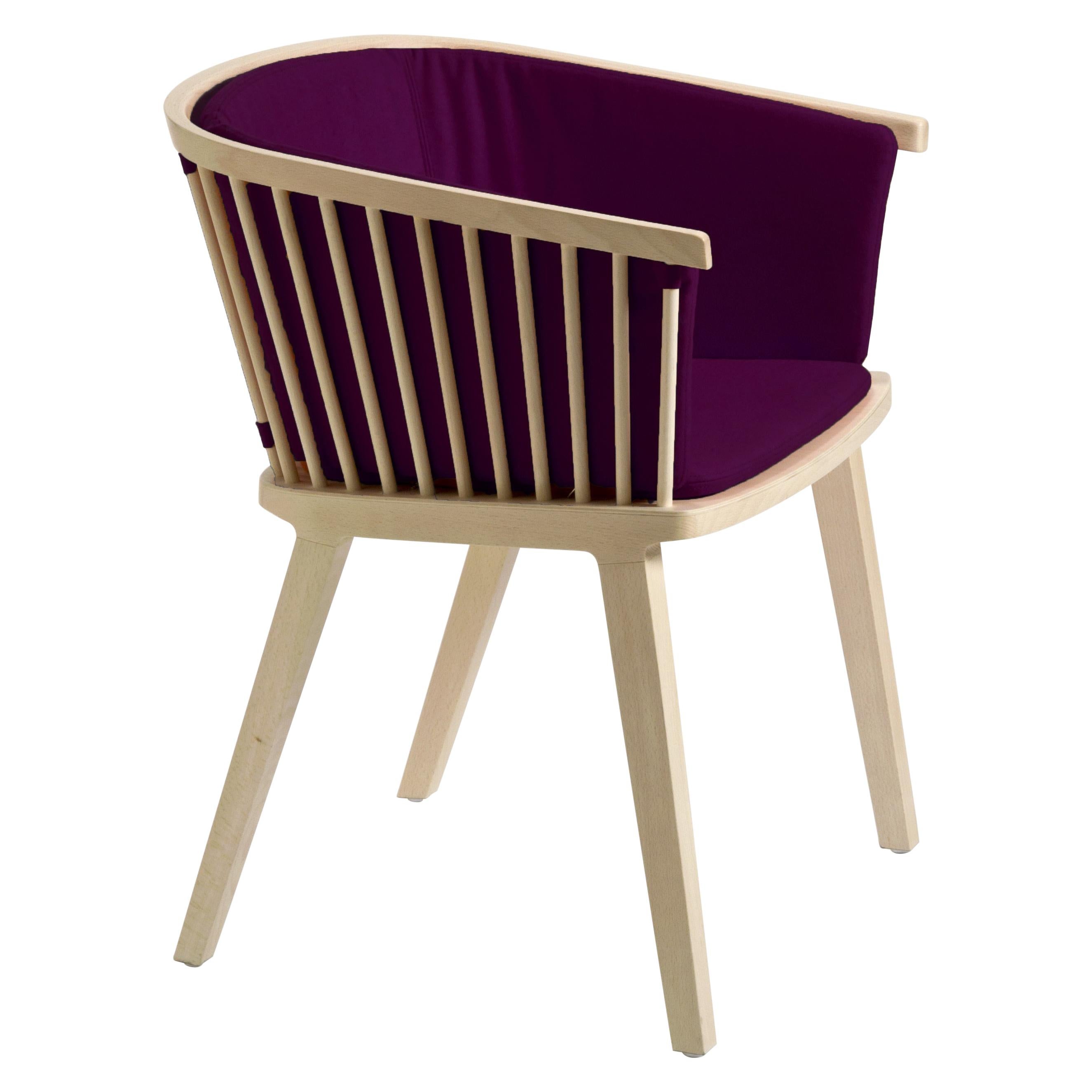 Fauteuil contemporain Secreto en bois de hêtre, coussin en velours violet, fabriqué en Italie