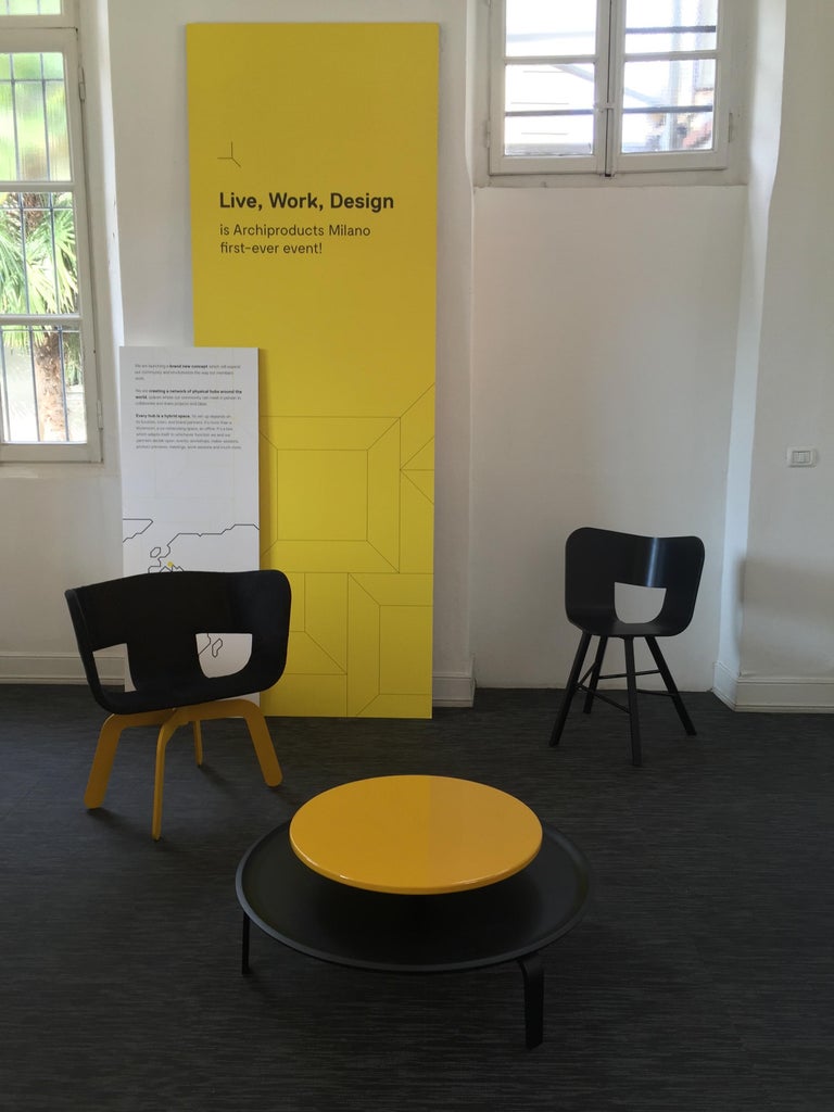 Secreto Round Coffee Table by Colé, Natural Oak and Yellow Lacquered