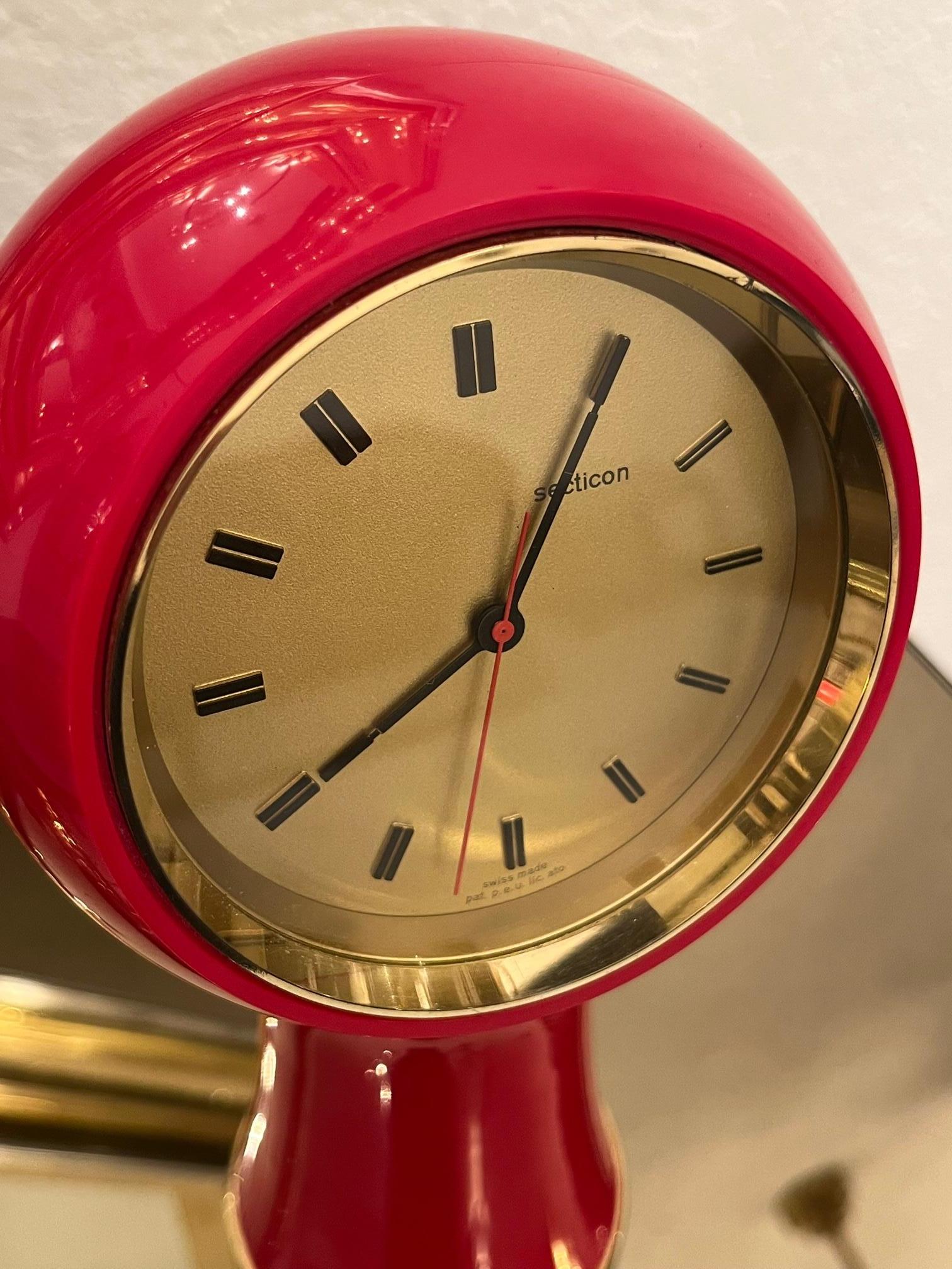 Horloge de table Secticon Mod. T1 d'Angelo Mangiarotti, fabrication suisse, 1956 Excellent état à Geneva, CH